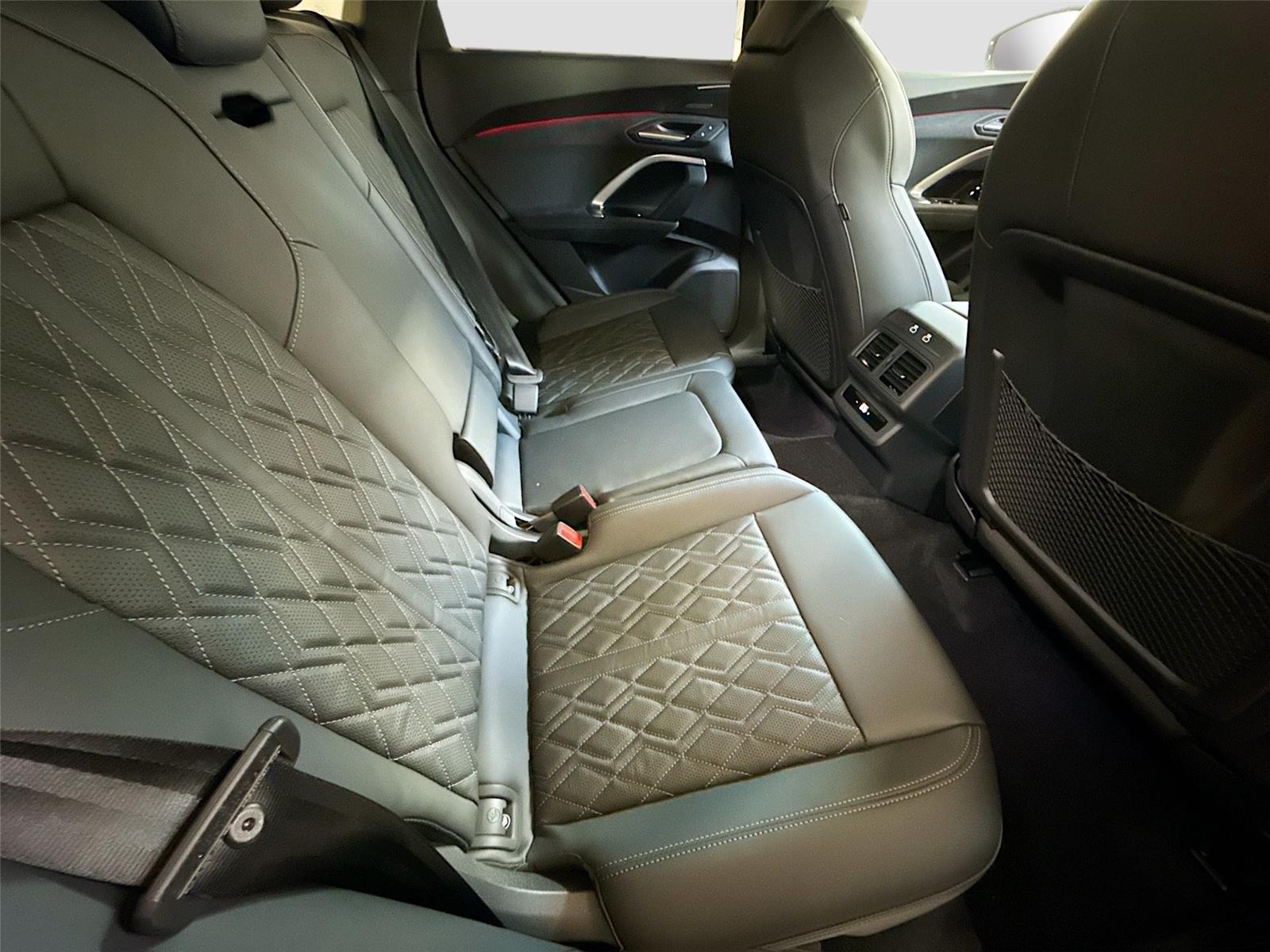 2026 Audi SQ5 Premium Plus