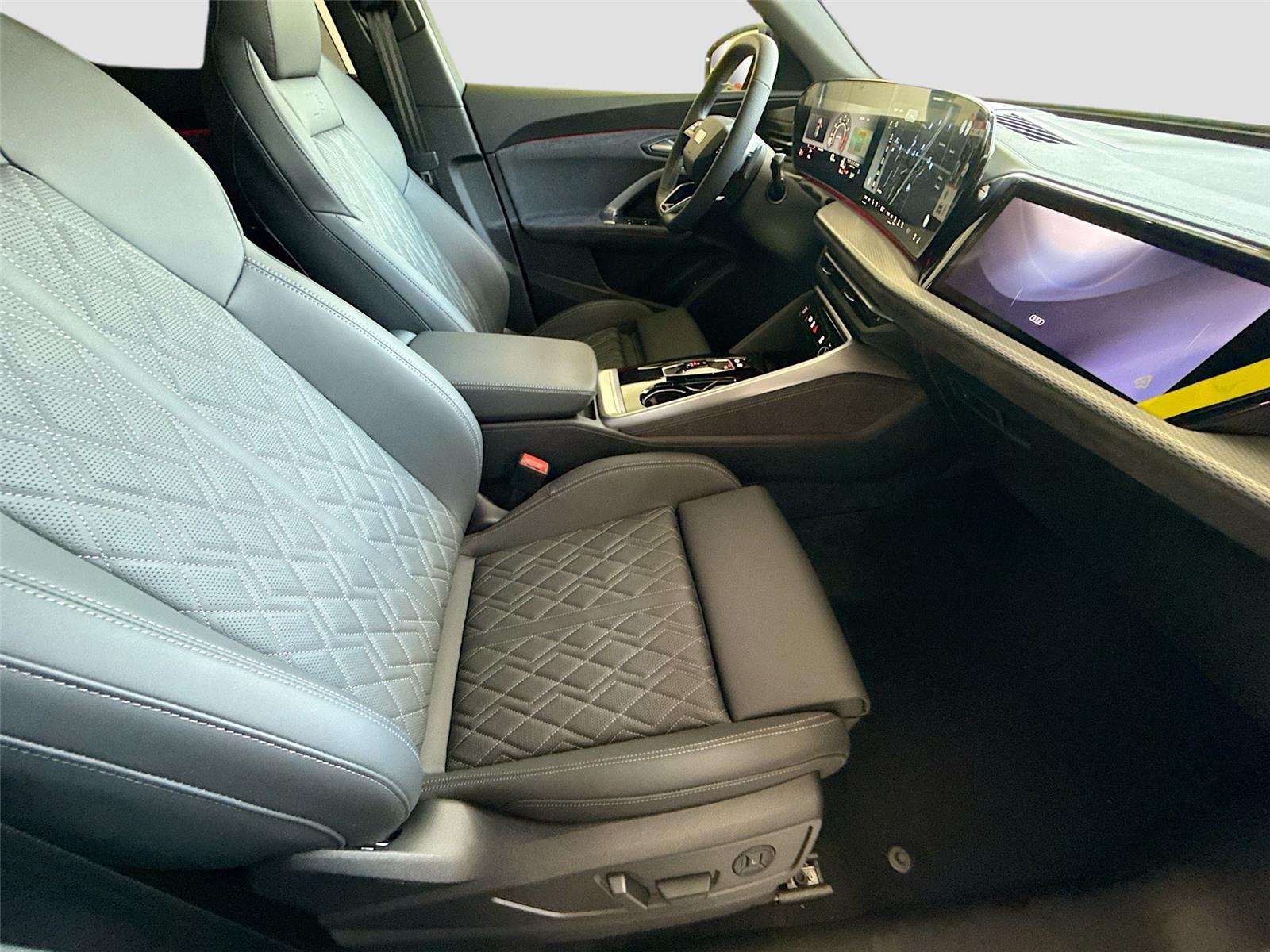 2026 Audi SQ5 Premium Plus