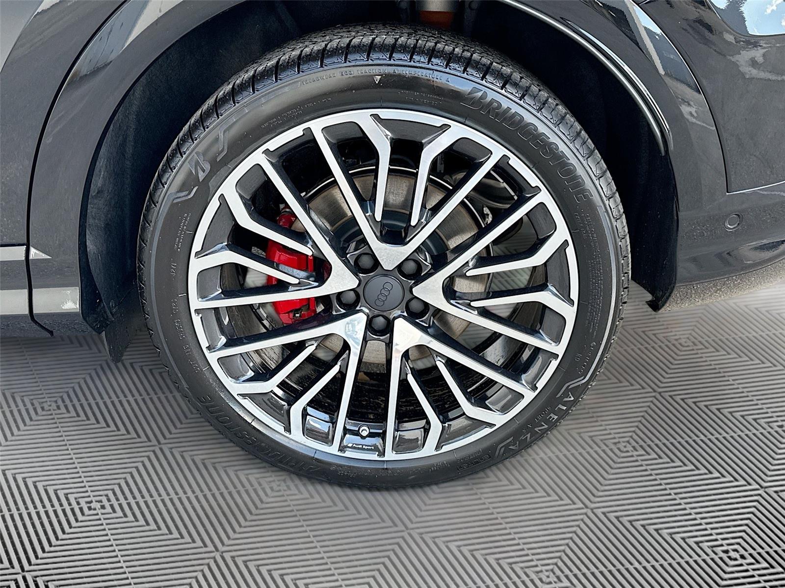 2026 Audi SQ5 Premium Plus