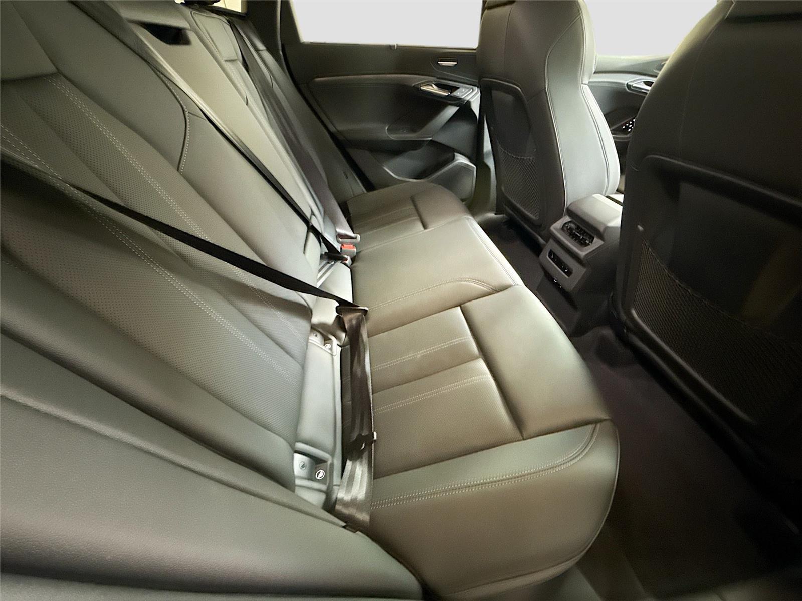 2027 Audi Q6 e-tron Premium Plus