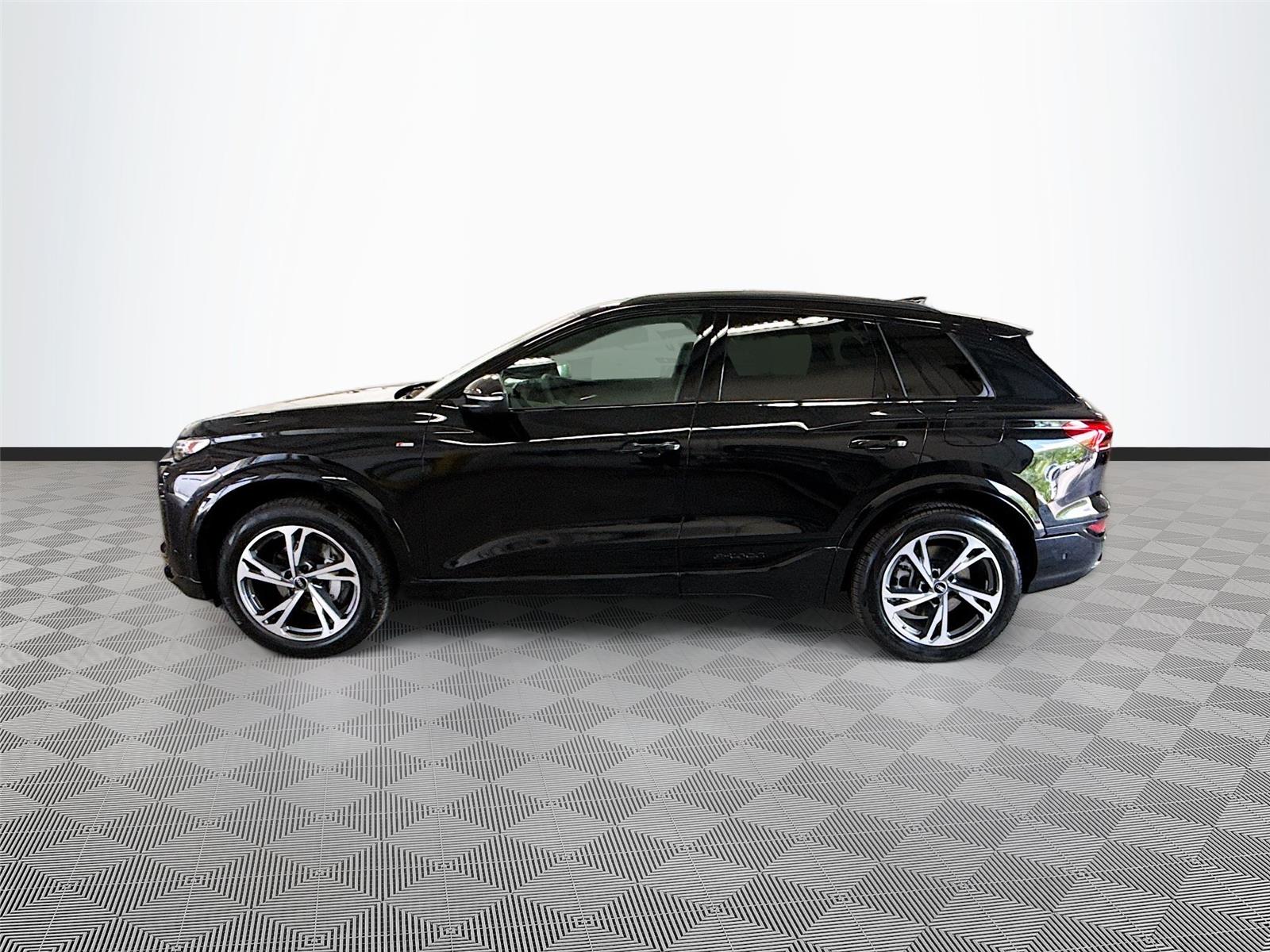 2027 Audi Q6 e-tron Premium Plus