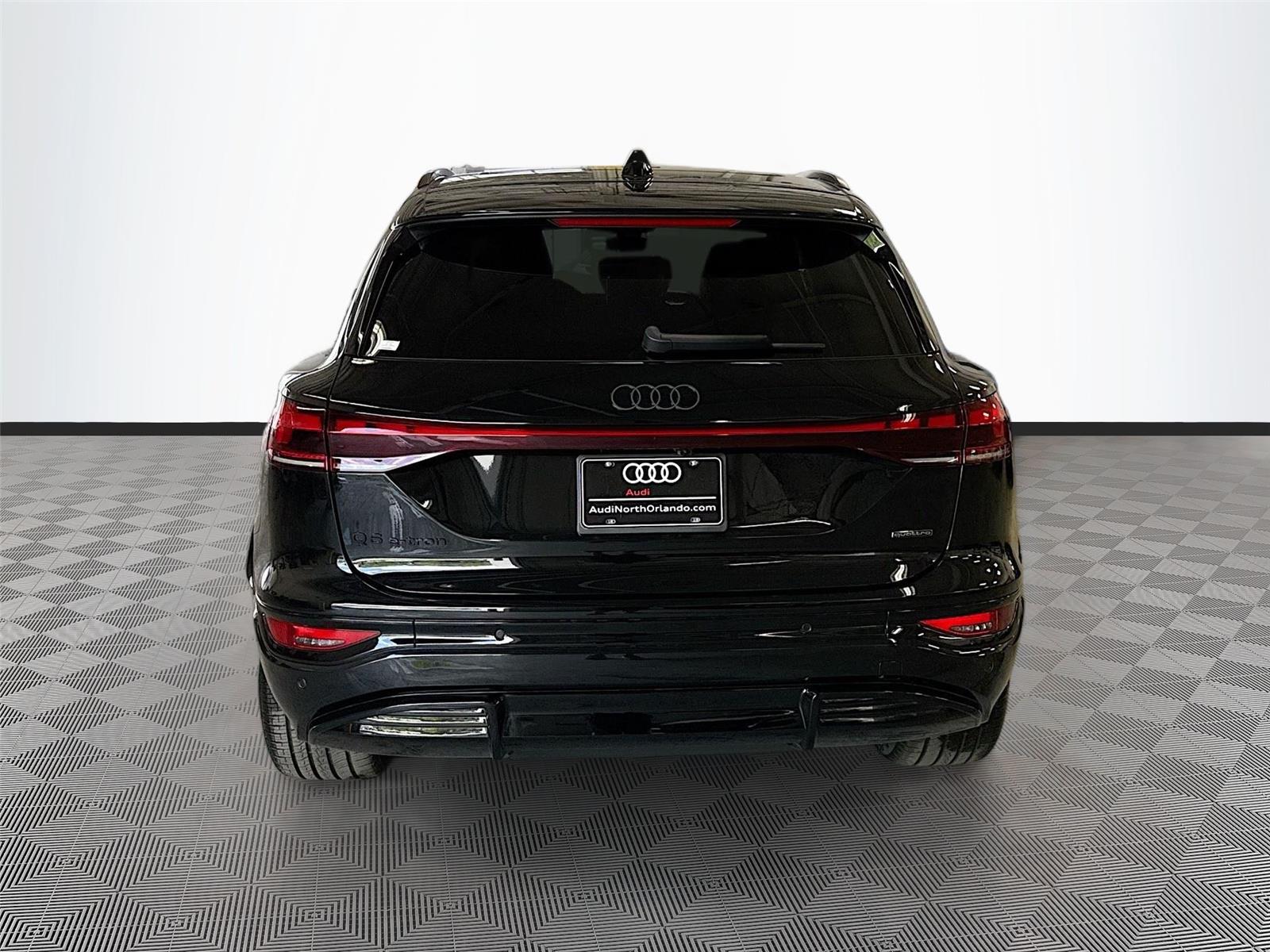 2027 Audi Q6 e-tron Premium Plus