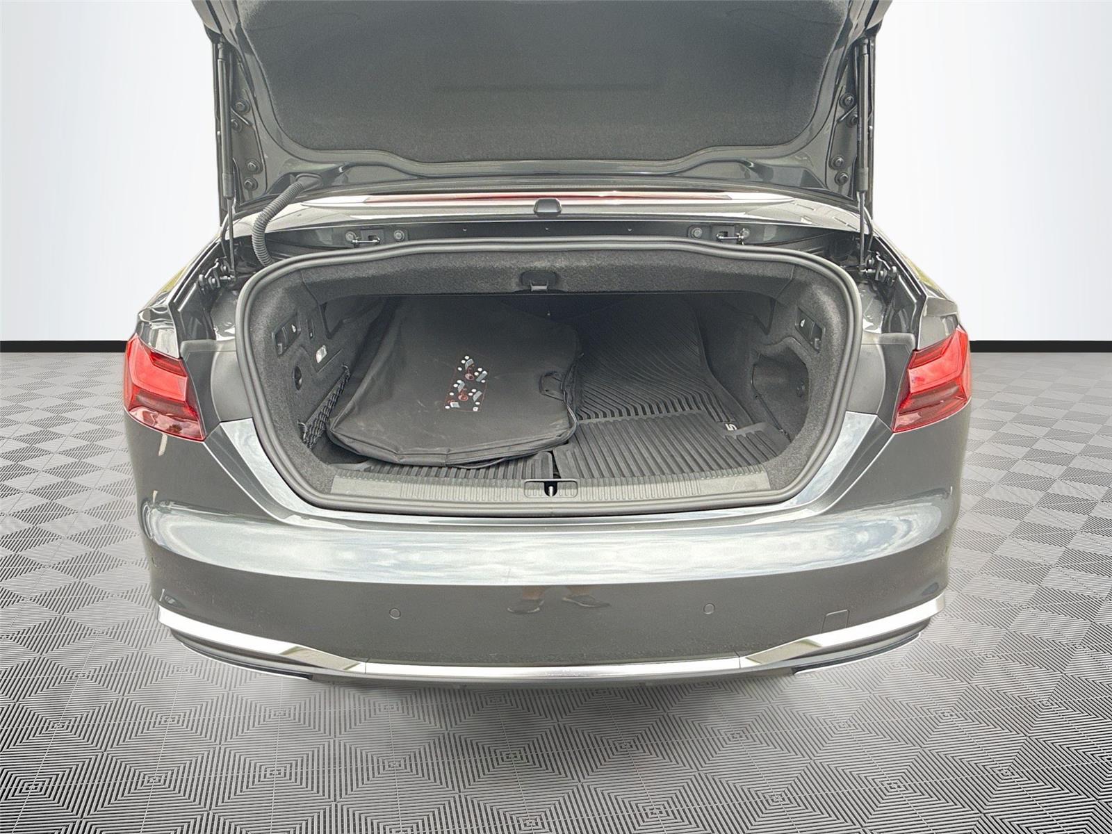 2023 Audi A5 Cabriolet S line Premium Plus