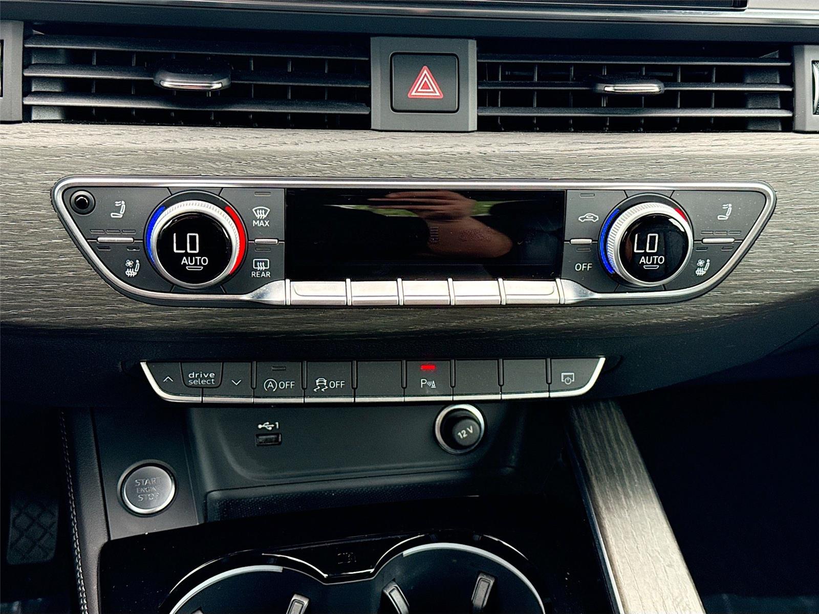 2023 Audi A5 Cabriolet S line Premium Plus