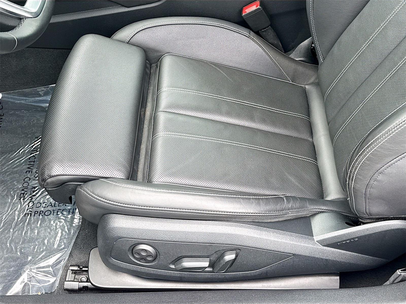 2023 Audi A5 Cabriolet S line Premium Plus