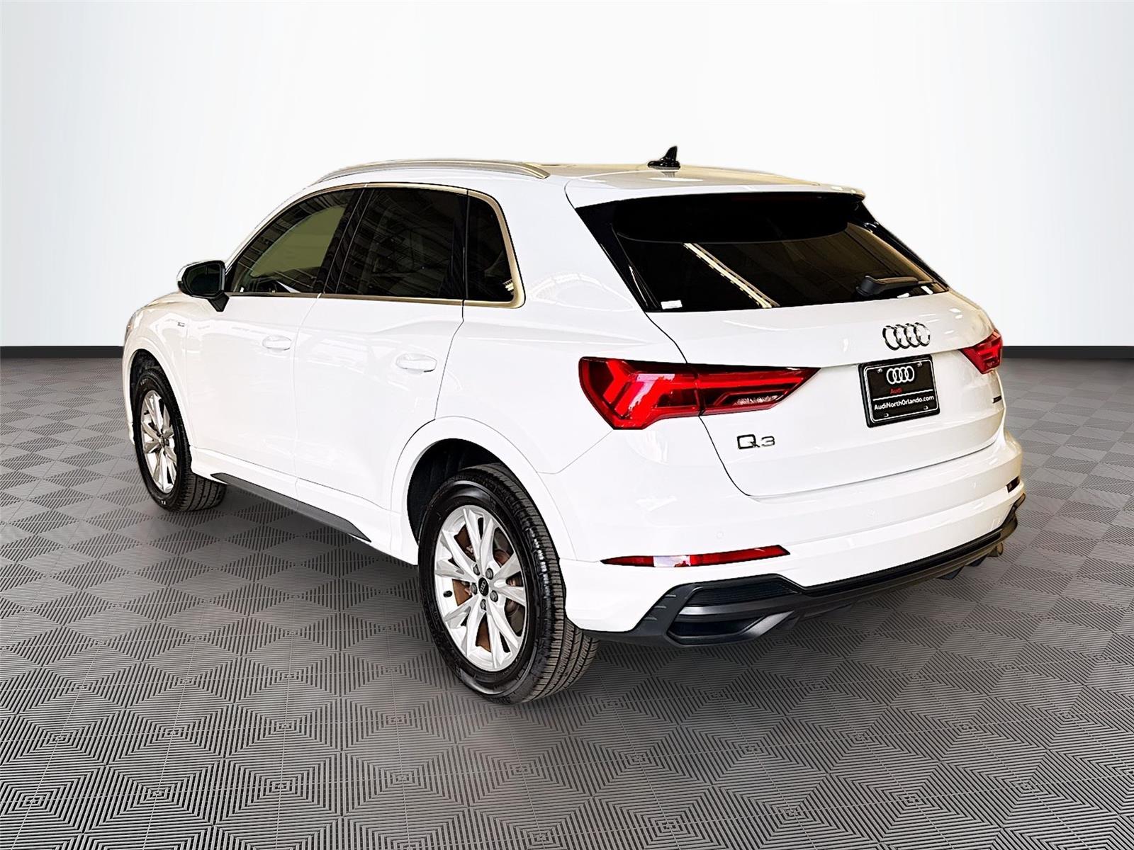 2021 Audi Q3 S line Premium