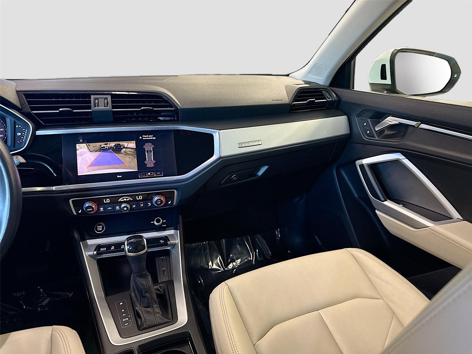 2021 Audi Q3 S line Premium