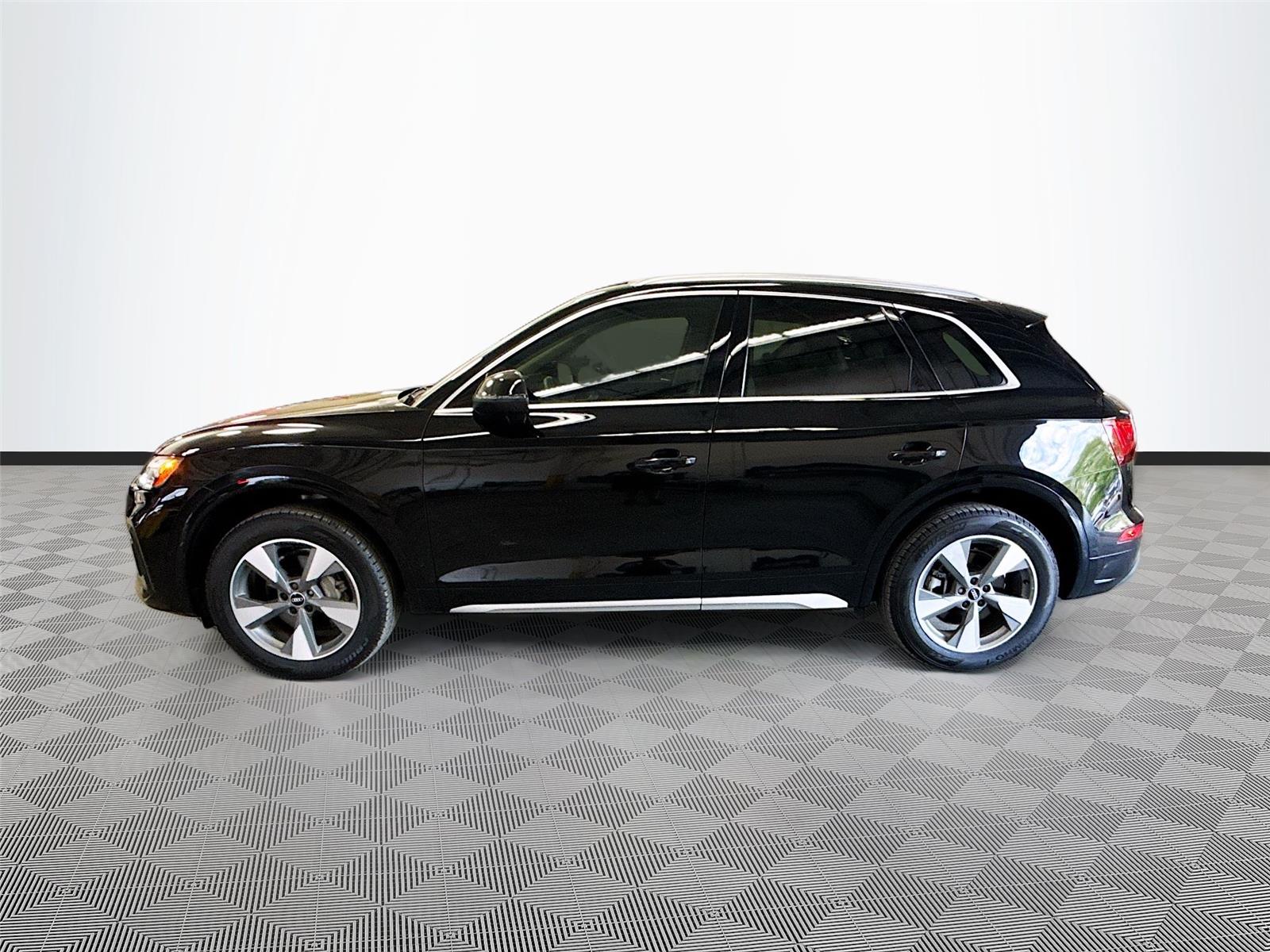 2022 Audi Q5 Premium Plus