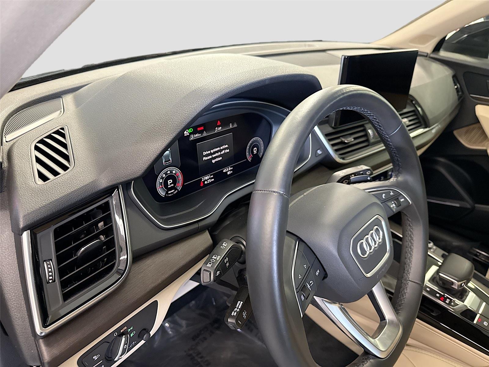2022 Audi Q5 Premium Plus