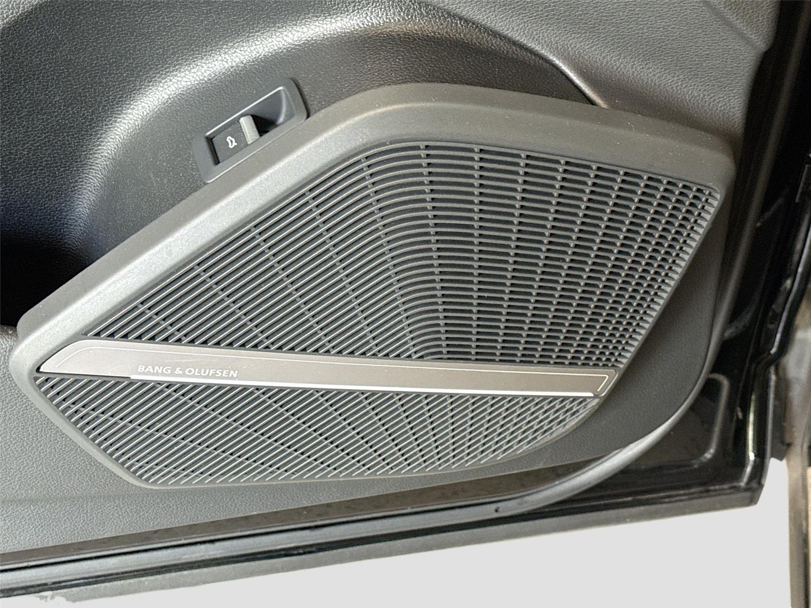 2022 Audi Q5 Premium Plus