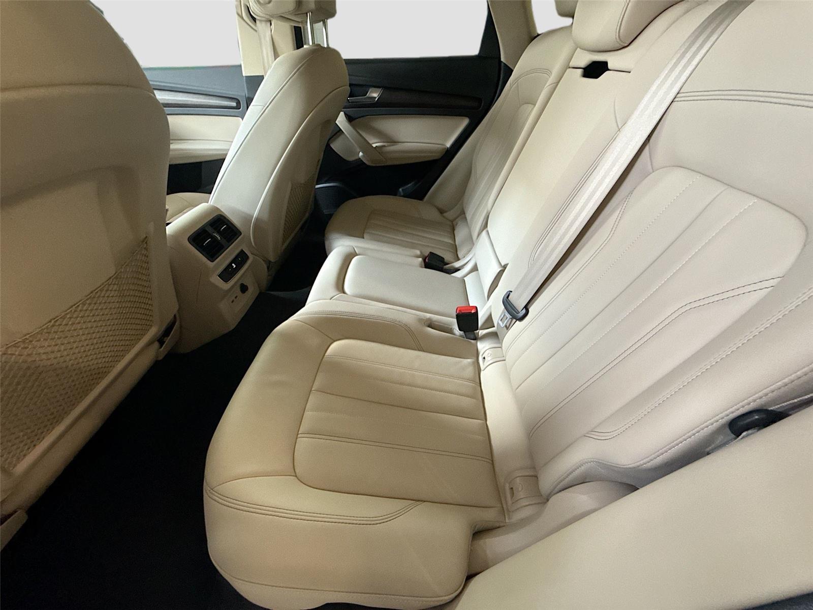 2022 Audi Q5 Premium Plus