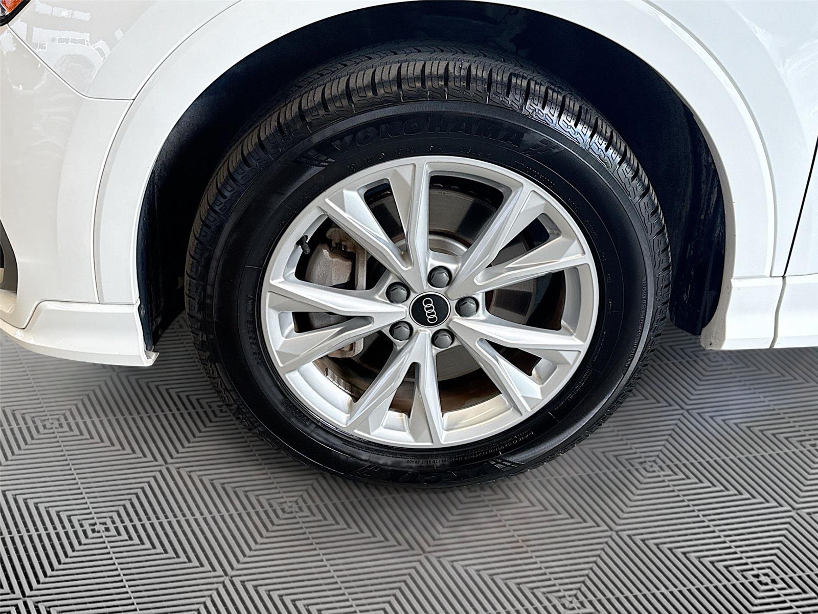 2021 Audi Q3 S line Premium