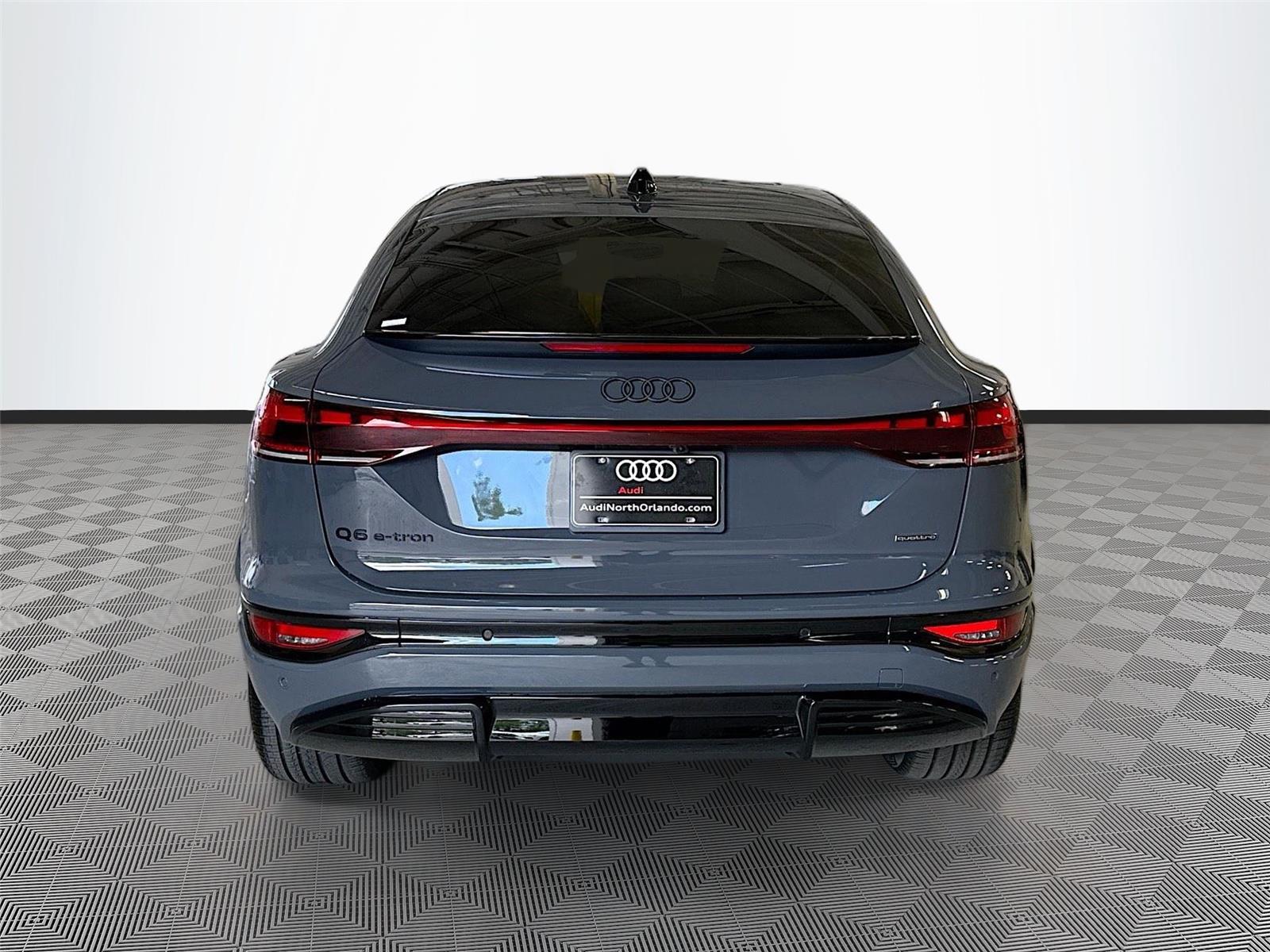 2027 Audi Q6 e-tron Sportback Premium Plus