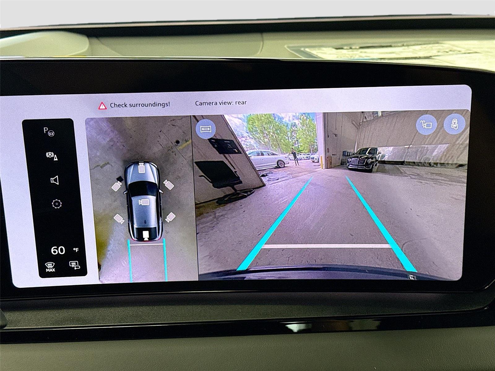 2027 Audi Q6 e-tron Sportback Premium Plus