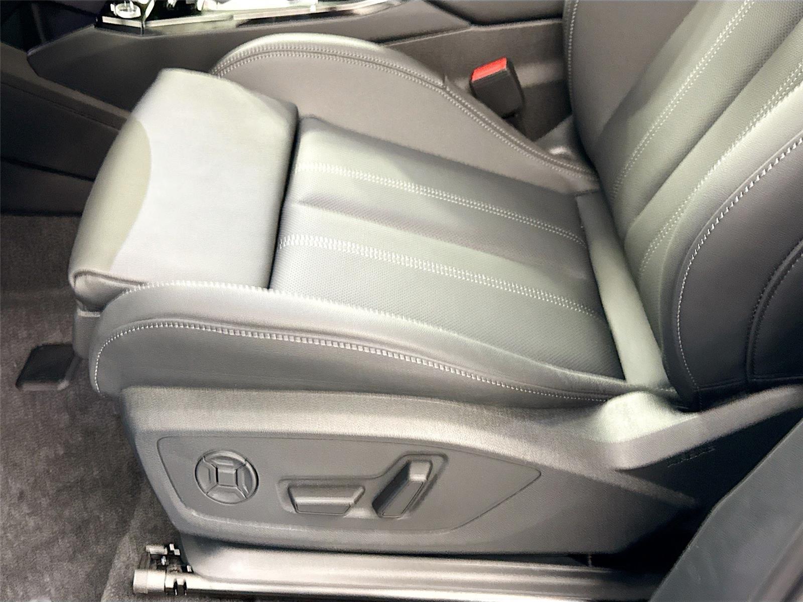 2027 Audi Q6 e-tron Sportback Premium Plus