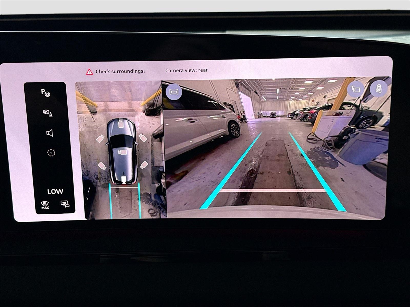 2027 Audi Q6 e-tron Premium Plus