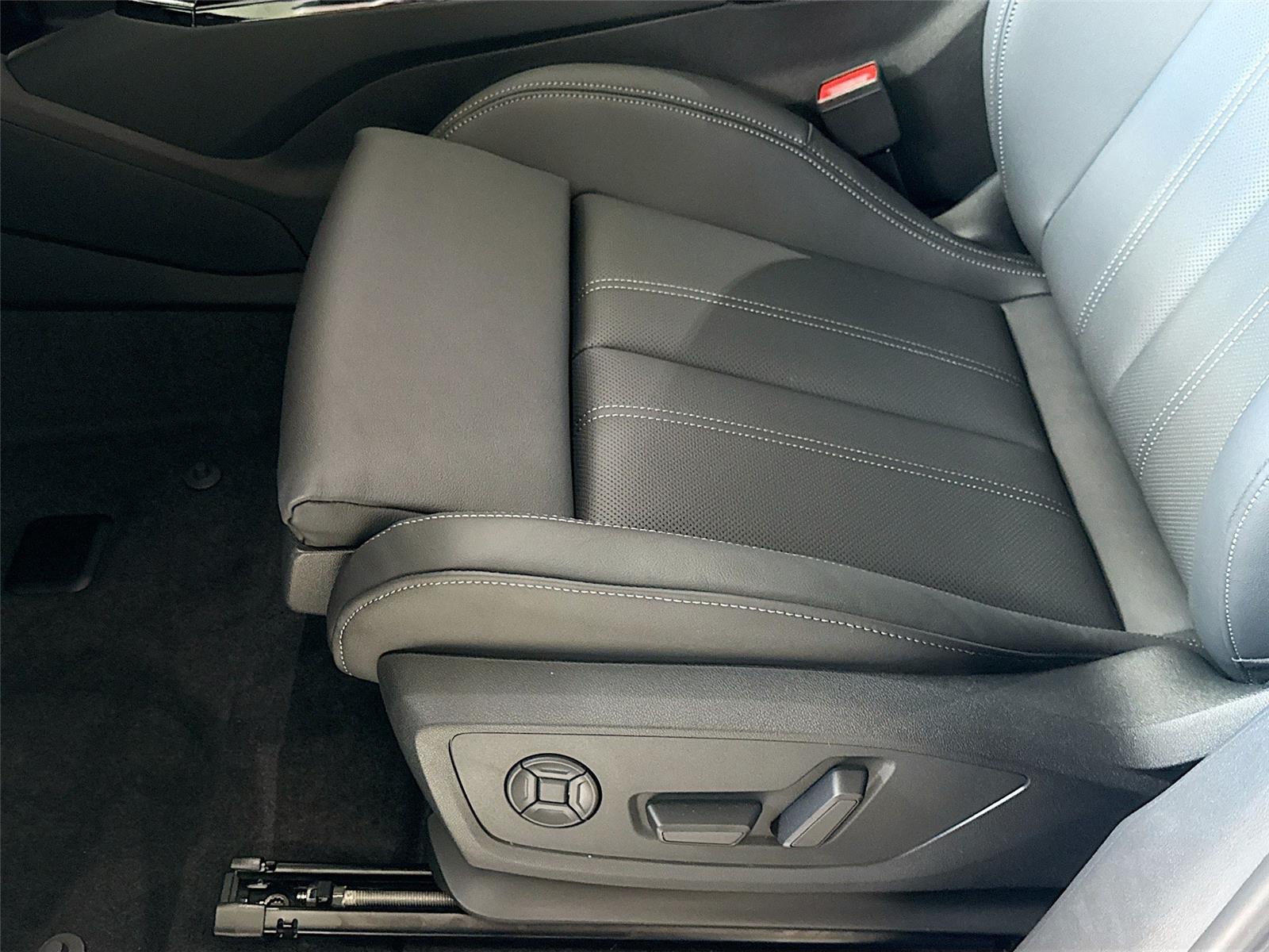 2027 Audi Q6 e-tron Premium Plus