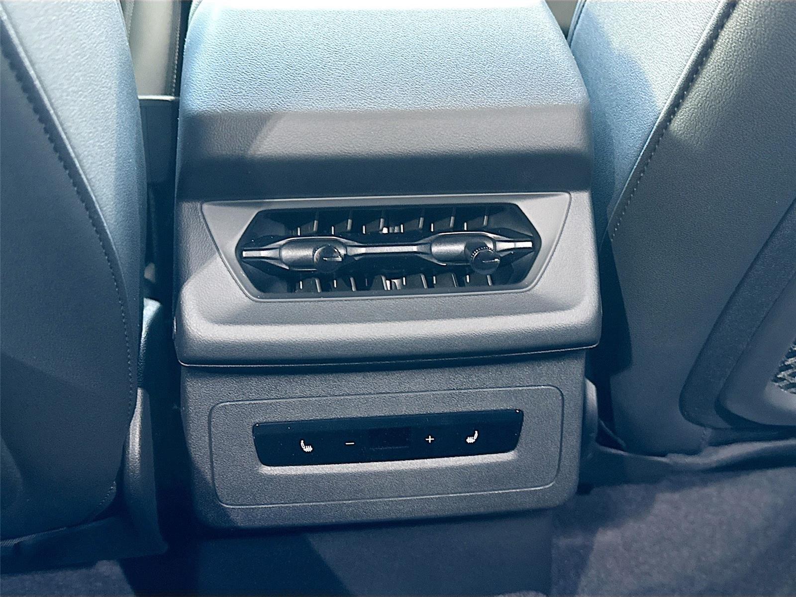 2027 Audi Q6 e-tron Premium Plus