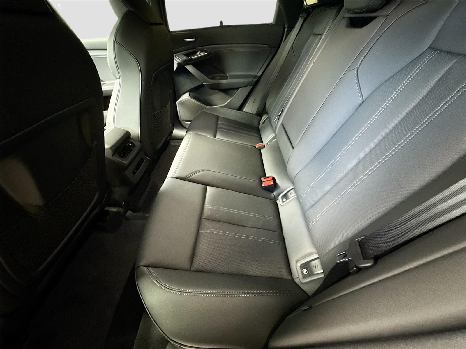 2027 Audi Q6 e-tron Sportback Premium Plus