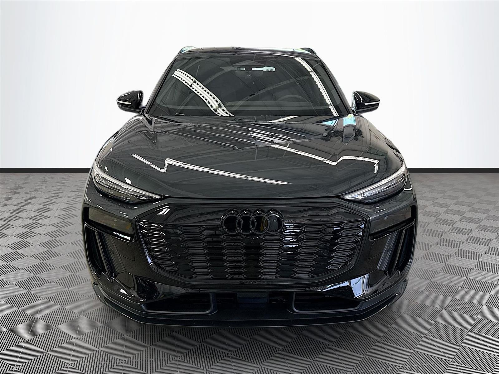 2027 Audi Q6 e-tron Premium Plus