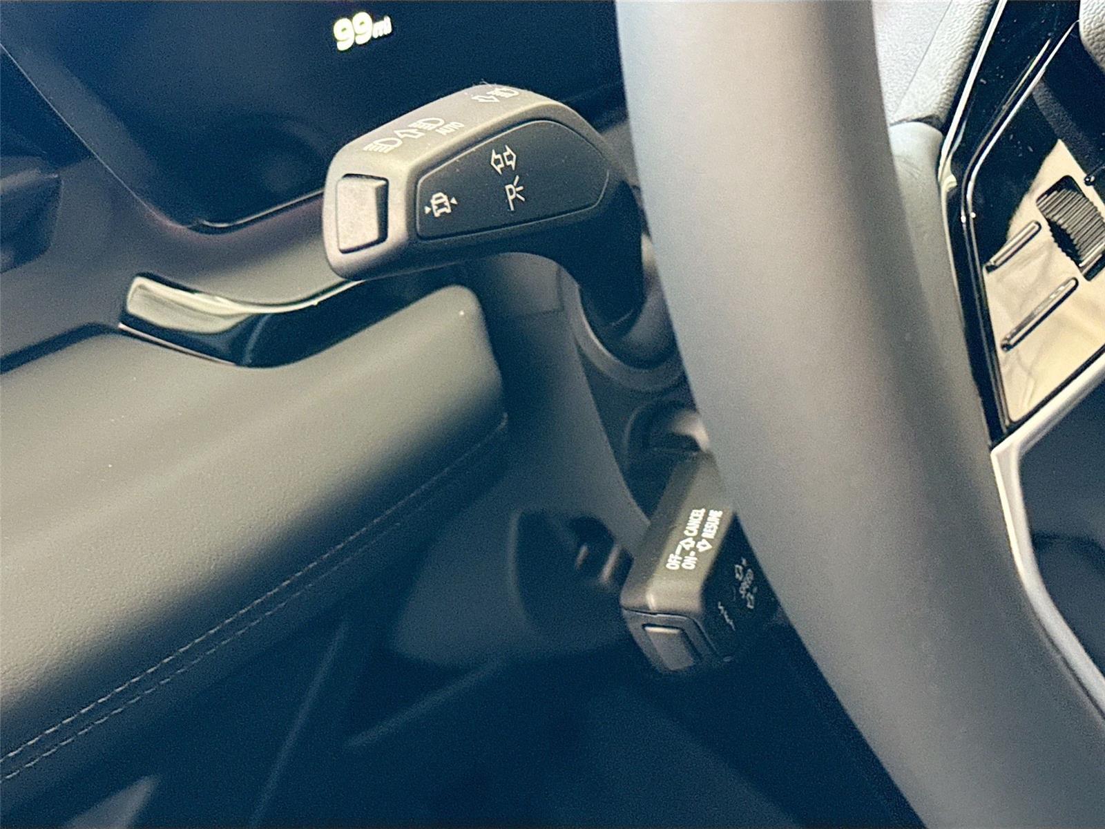 2027 Audi Q6 e-tron Premium Plus