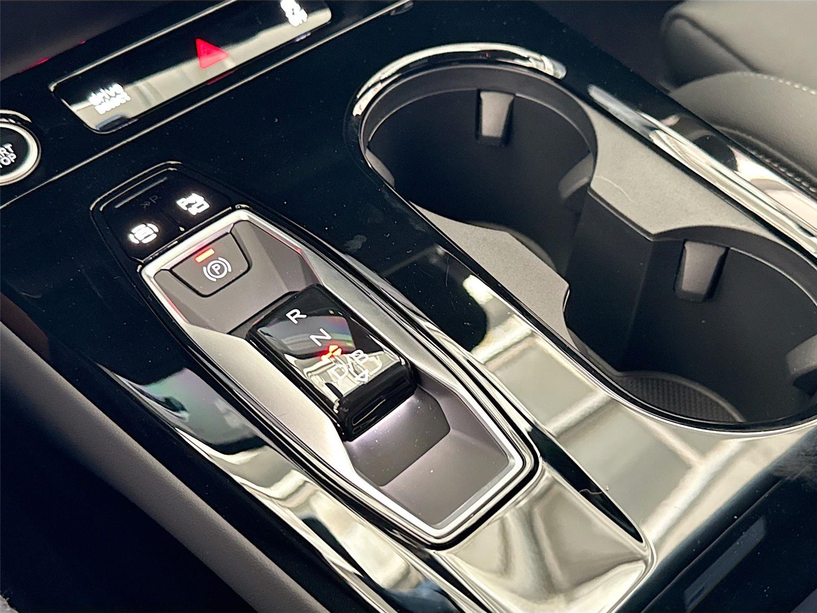 2027 Audi Q6 e-tron Premium Plus