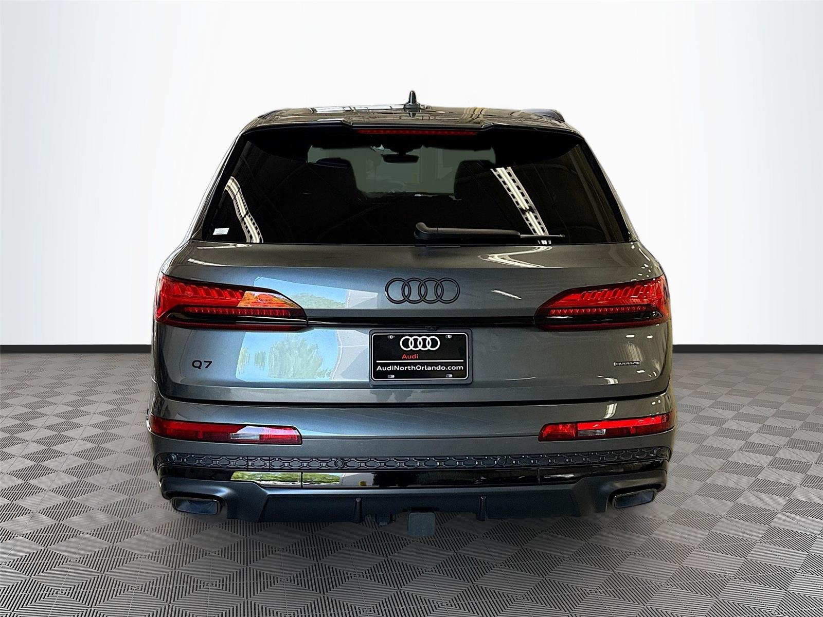 2026 Audi Q7 Premium Plus