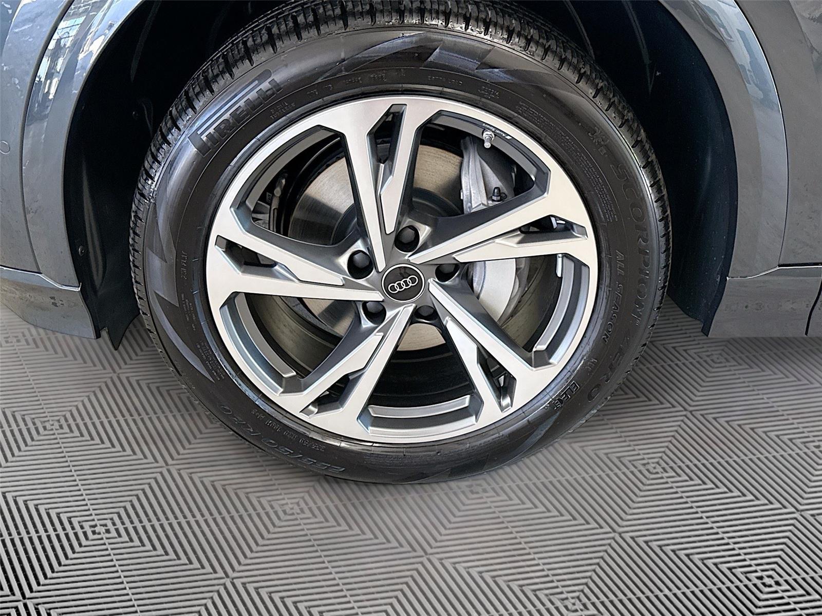 2027 Audi Q6 e-tron Premium Plus