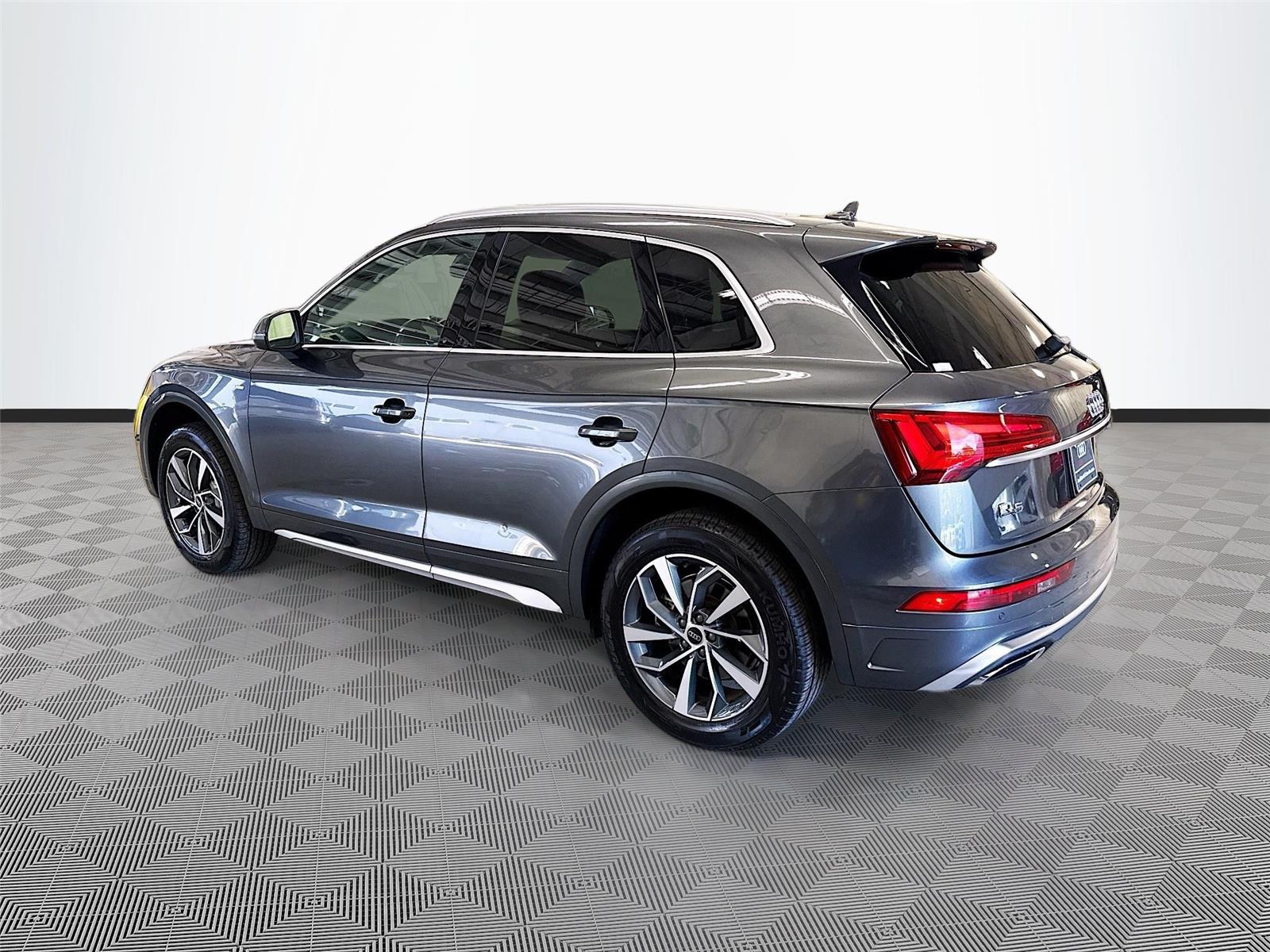 2023 Audi Q5 S line Premium Plus