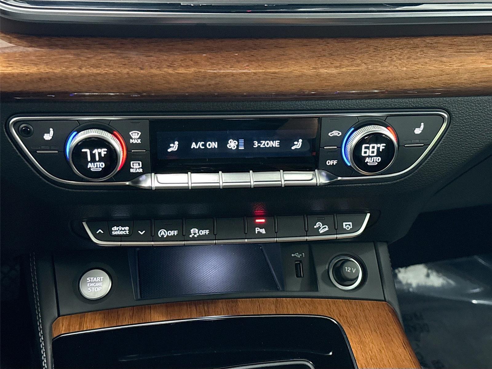 2023 Audi Q5 S line Premium Plus