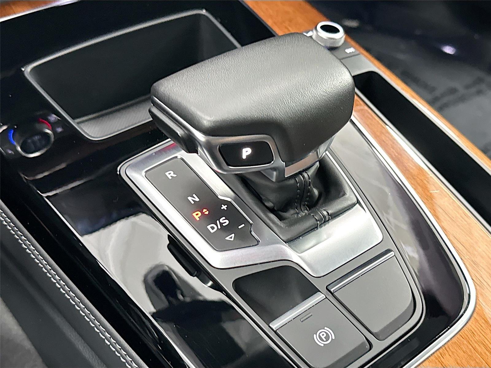 2023 Audi Q5 S line Premium Plus