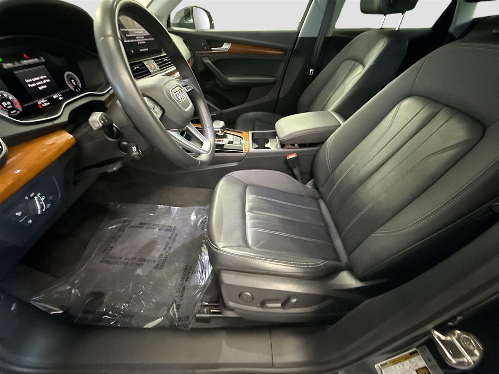 2023 Audi Q5 S line Premium Plus