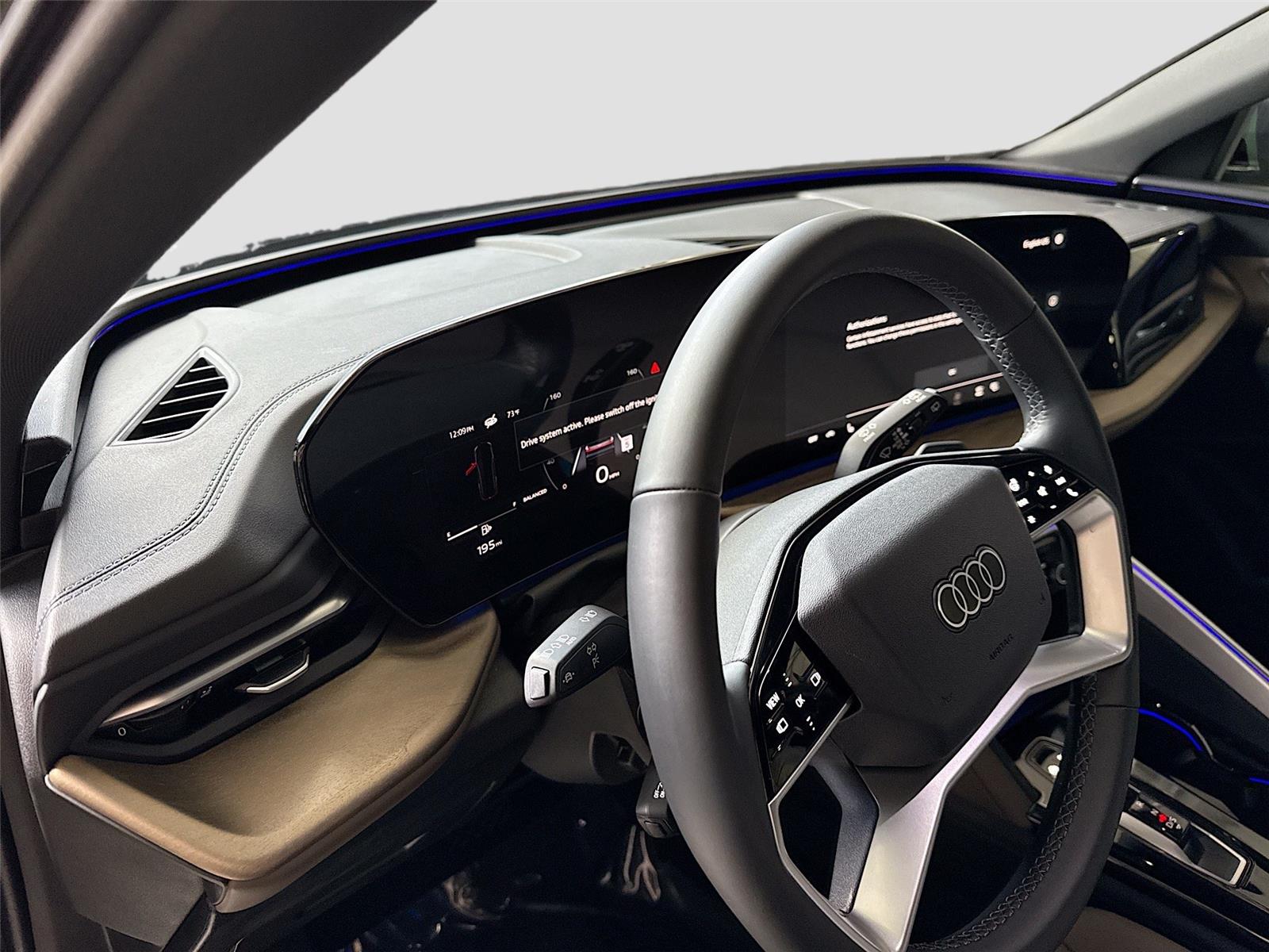 2025 Audi Q5 Premium