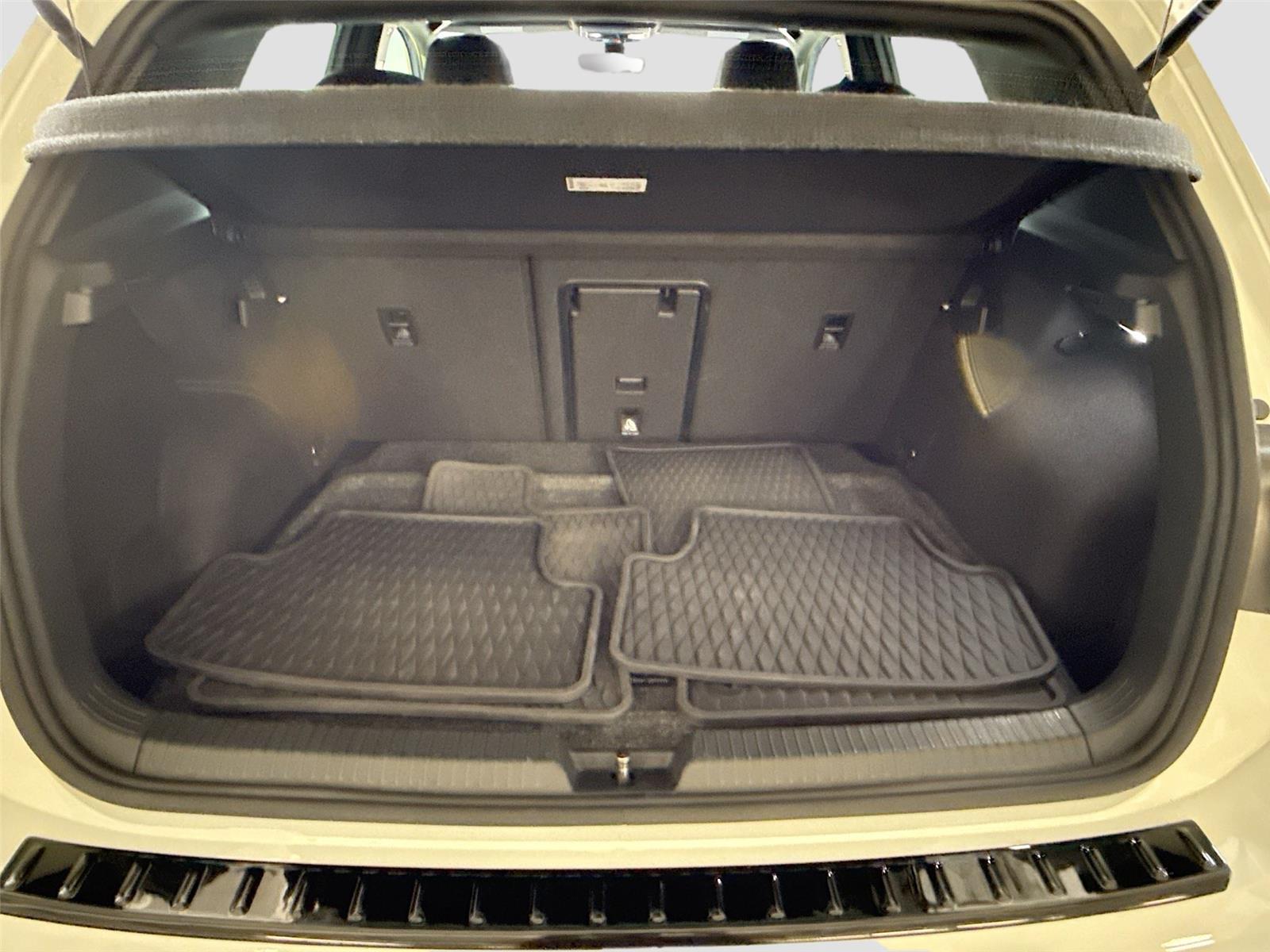 2024 Volkswagen Golf R