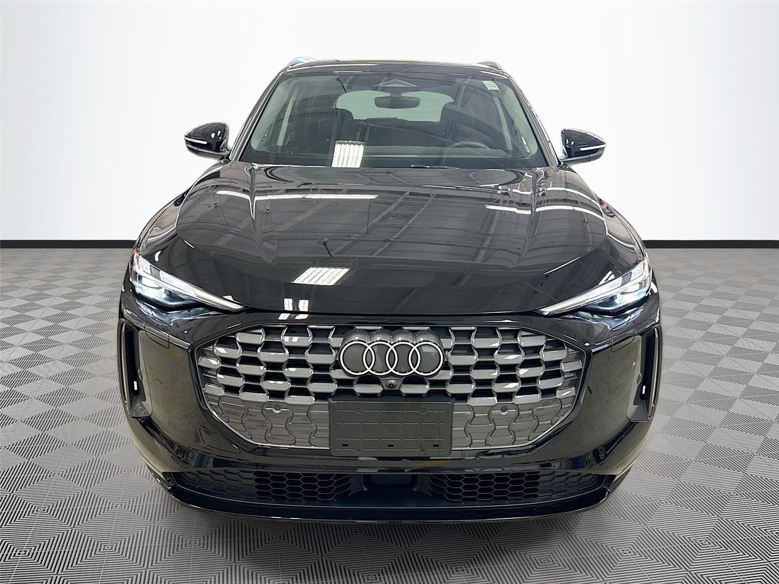 2025 Audi Q5 Premium