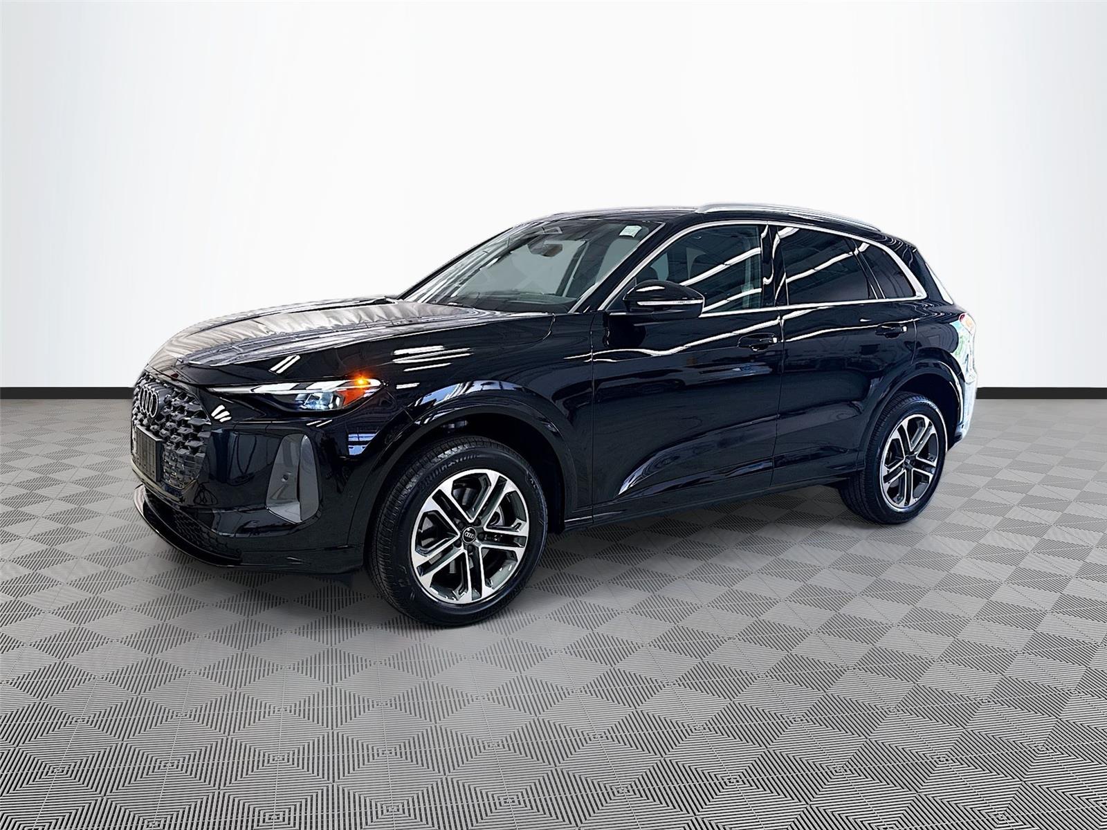 2025 Audi Q5 Premium