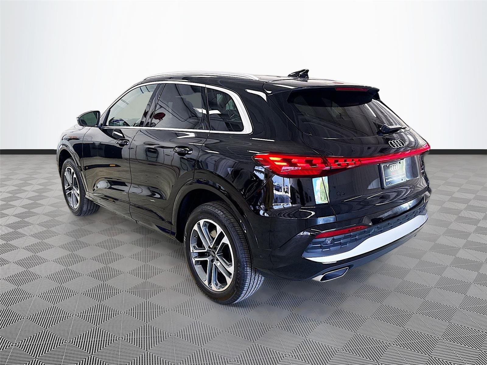 2025 Audi Q5 Premium