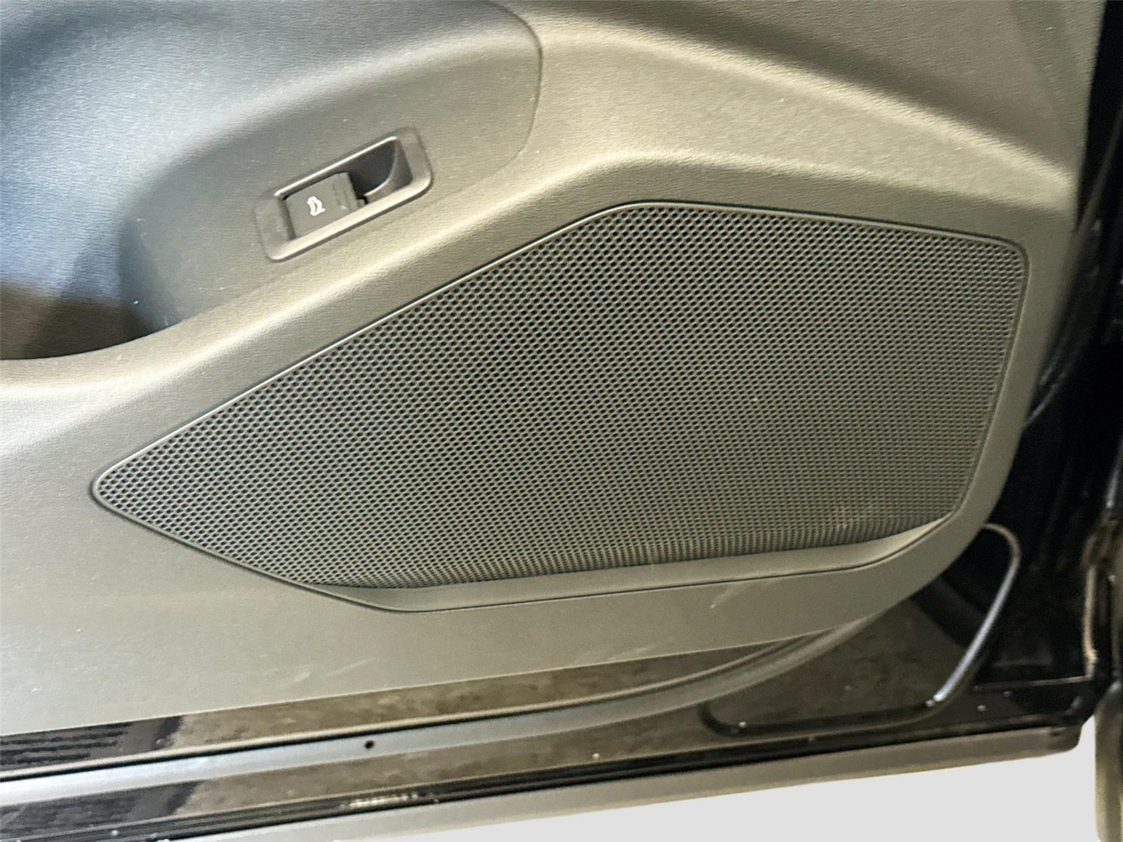 2027 Audi Q6 e-tron Sportback Premium Plus