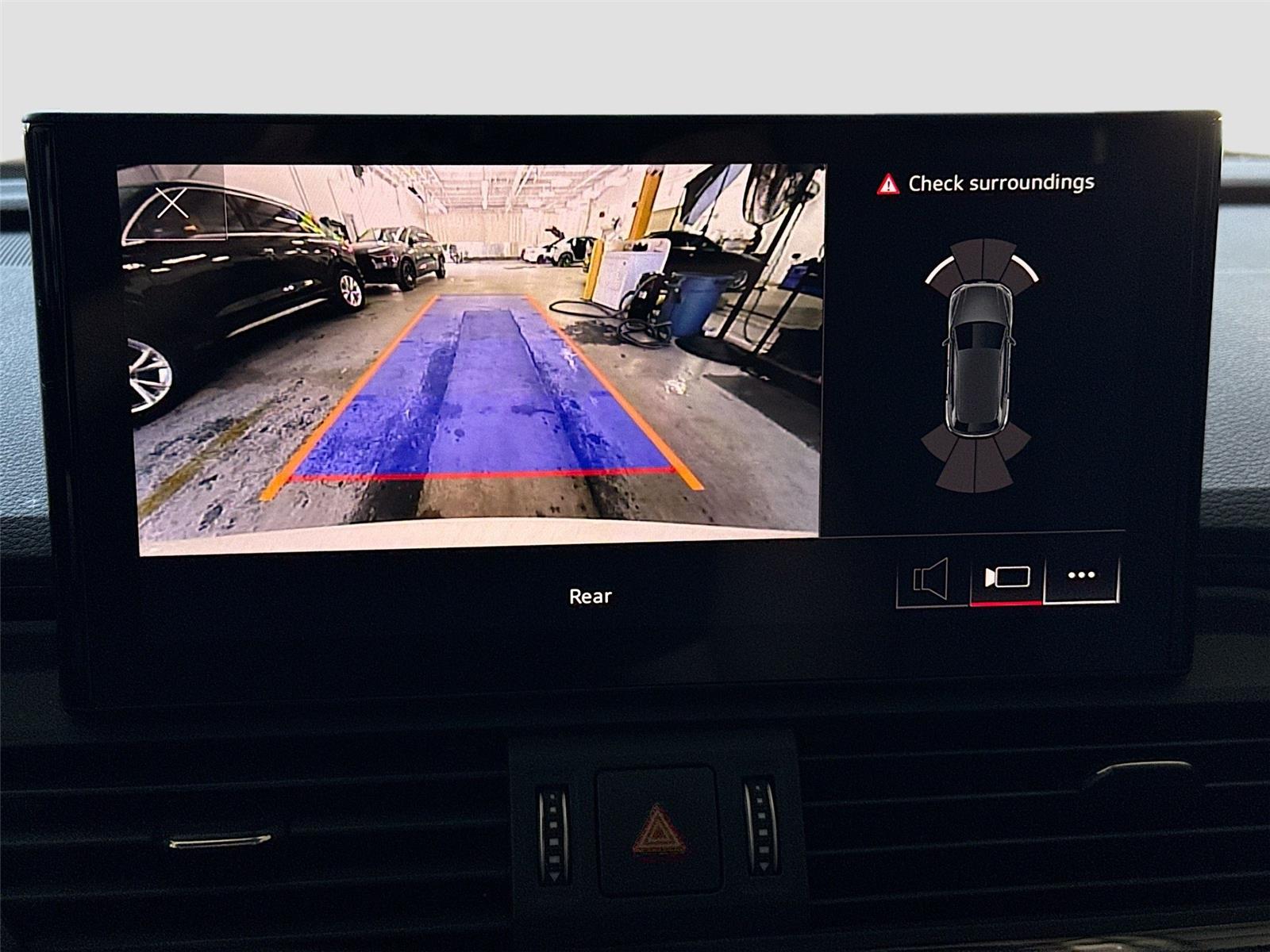 2023 Audi Q5 Premium