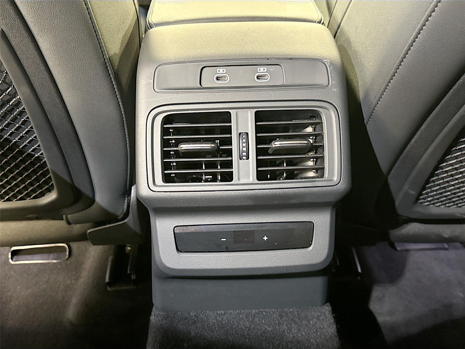 2025 Audi Q5 Premium