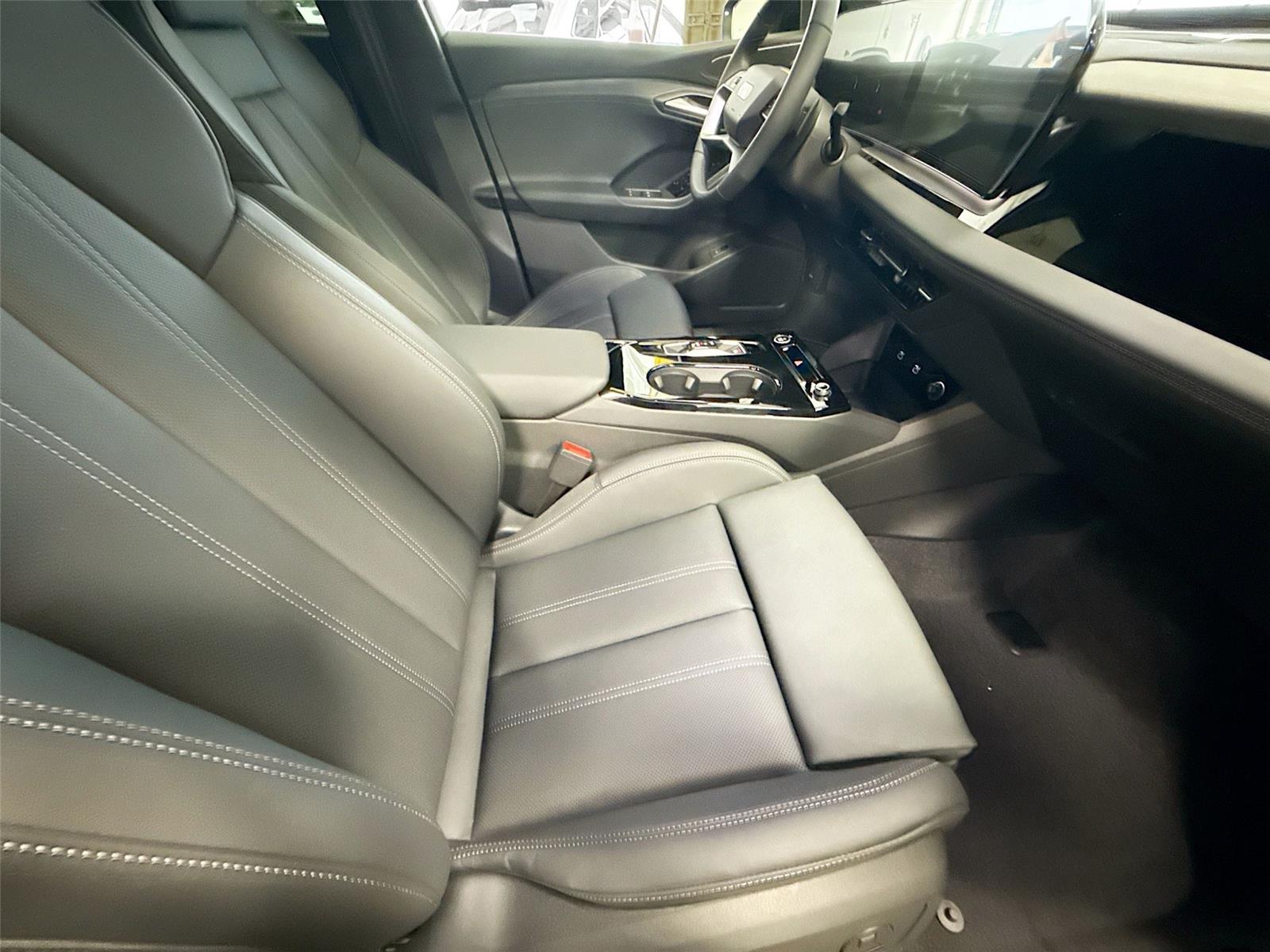 2027 Audi Q6 e-tron Sportback Premium Plus