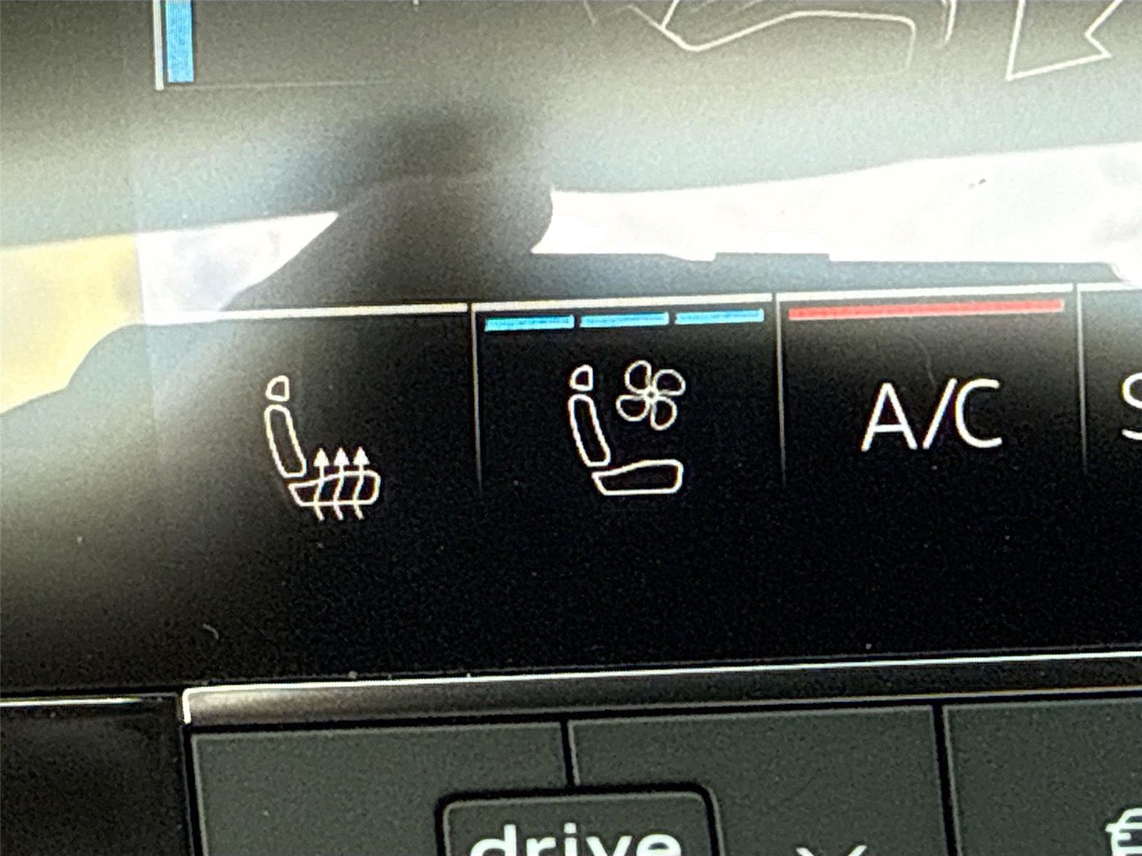 2023 Audi Q8 Premium Plus