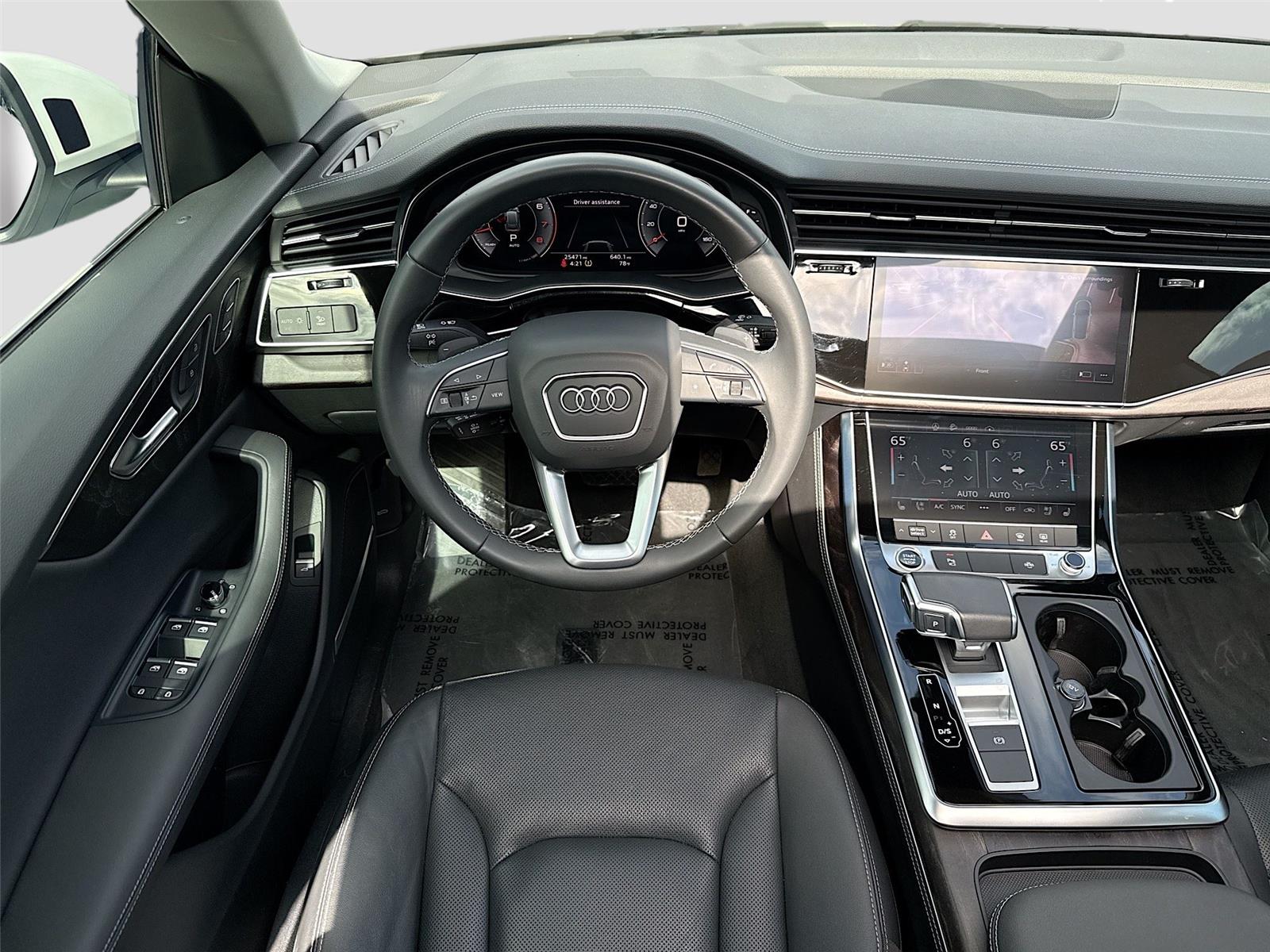 2023 Audi Q8 Premium Plus