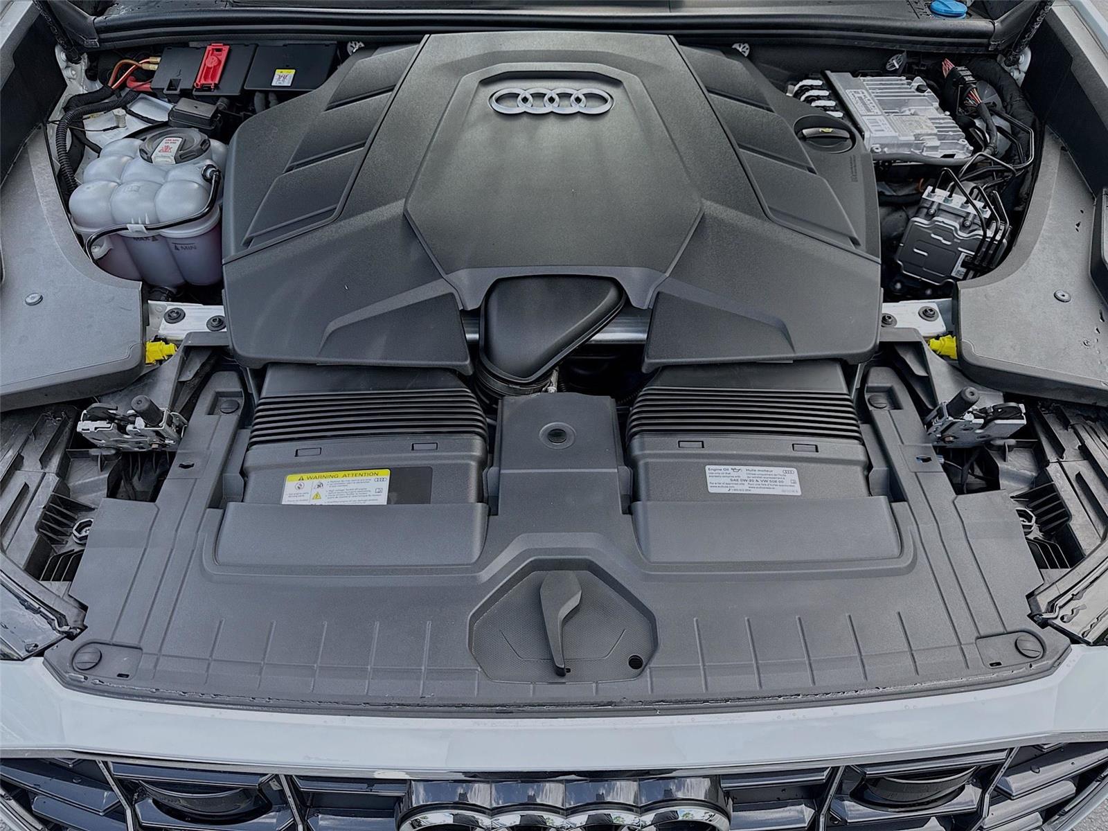 2023 Audi Q8 Premium Plus
