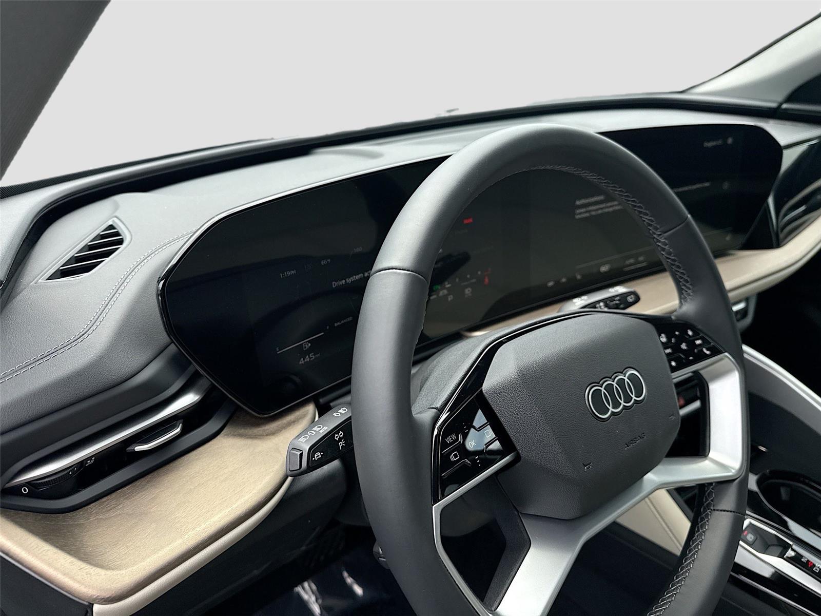 2025 Audi Q5 Premium