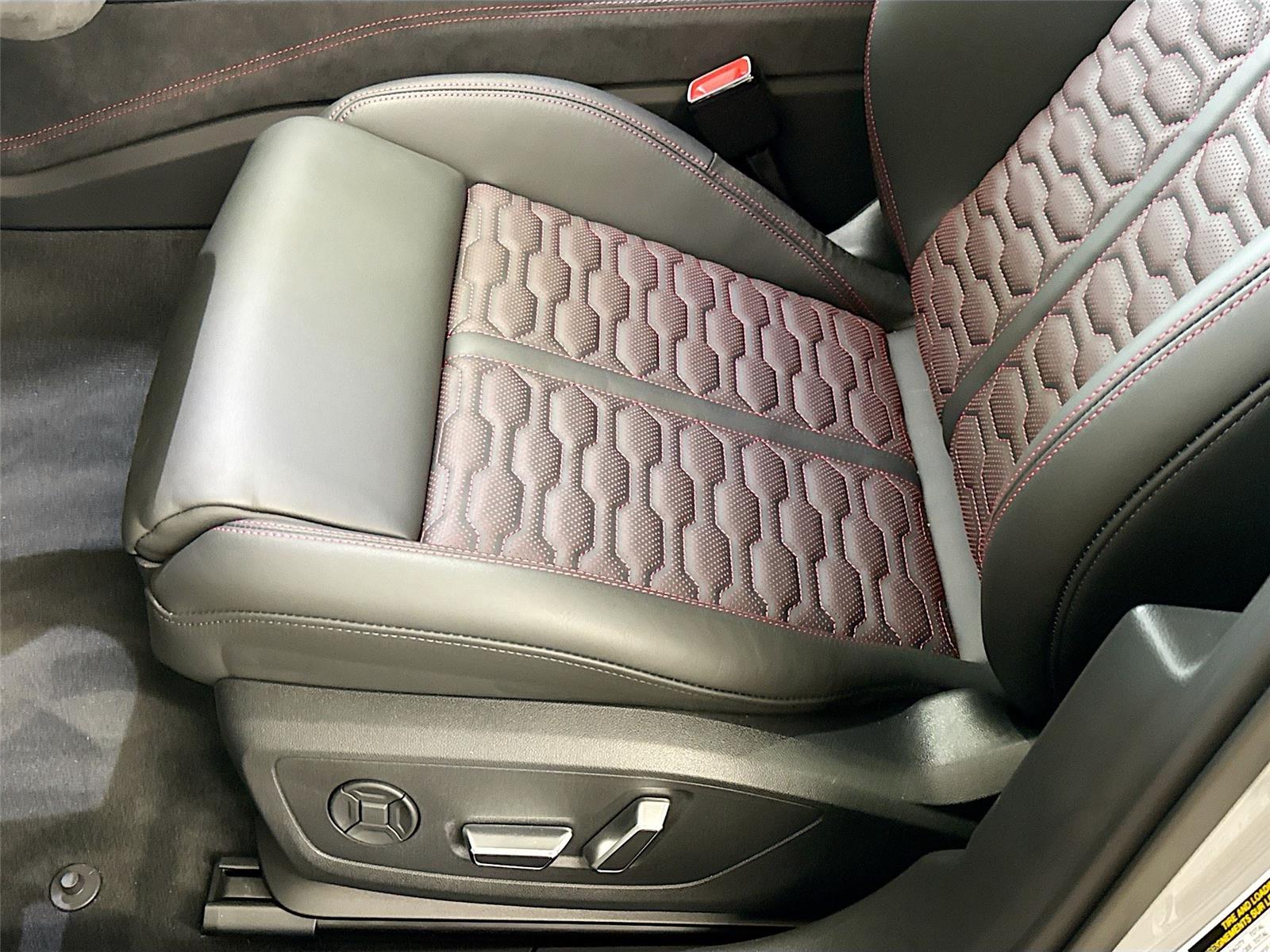 2026 Audi RS 6 Avant performance