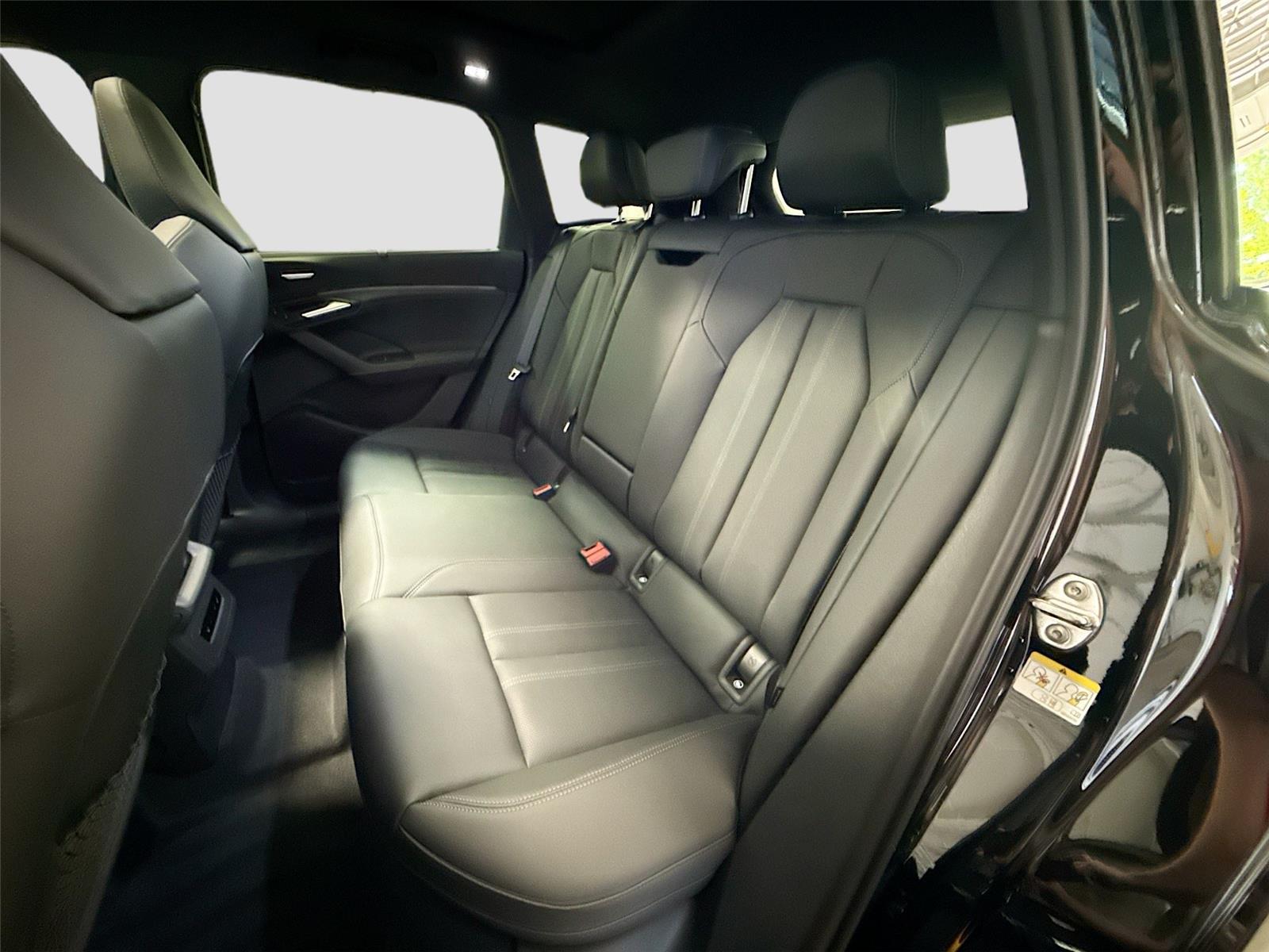 2027 Audi Q6 e-tron Prestige