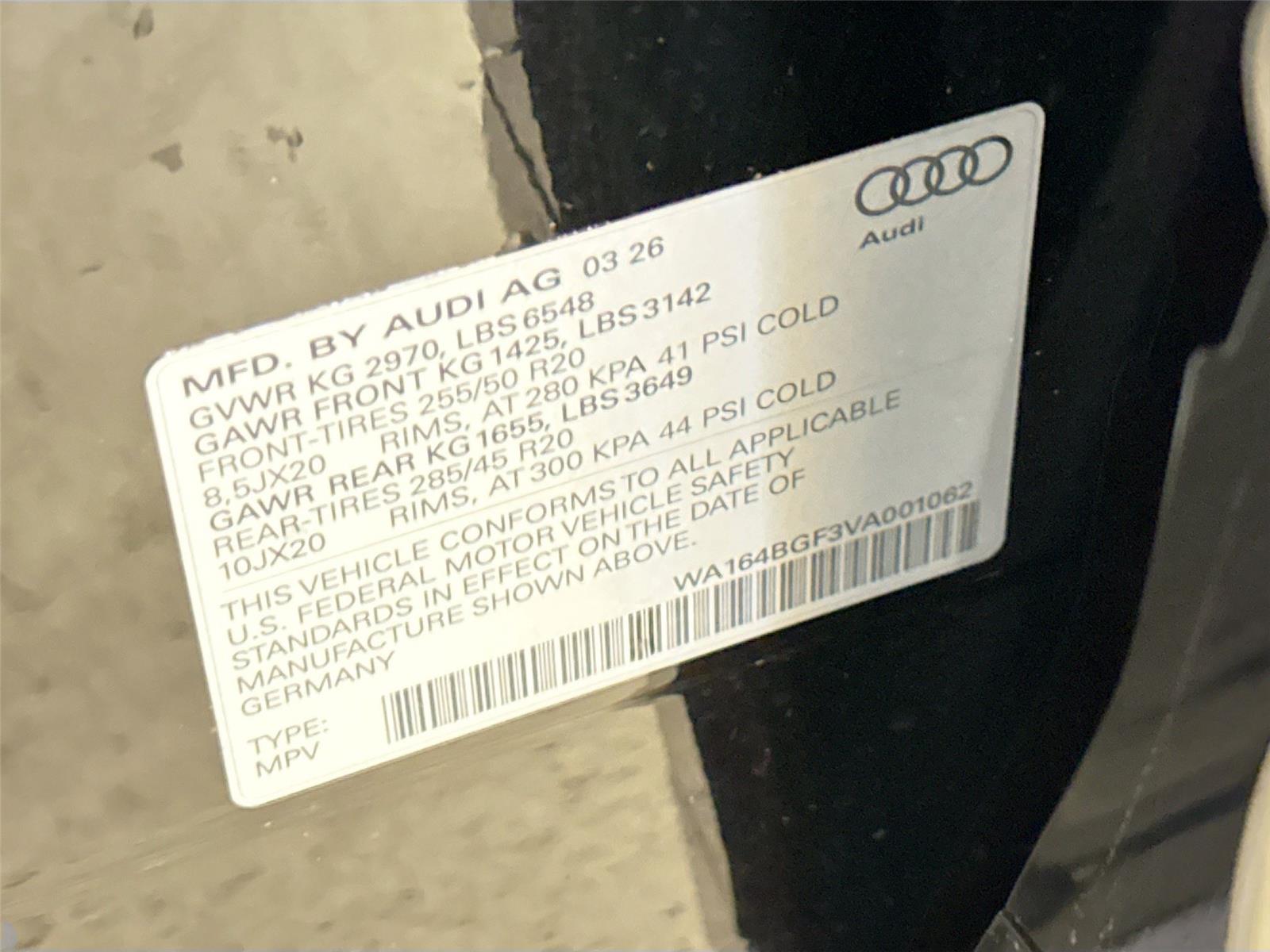 2027 Audi Q6 e-tron Prestige