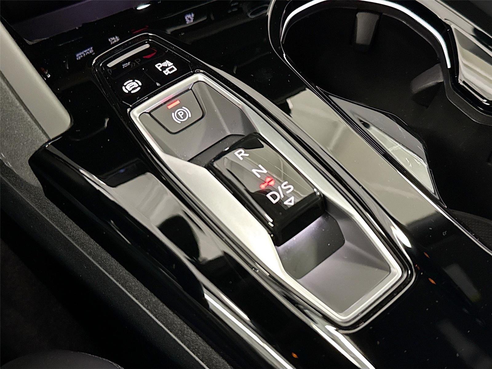 2026 Audi SQ5 Premium Plus