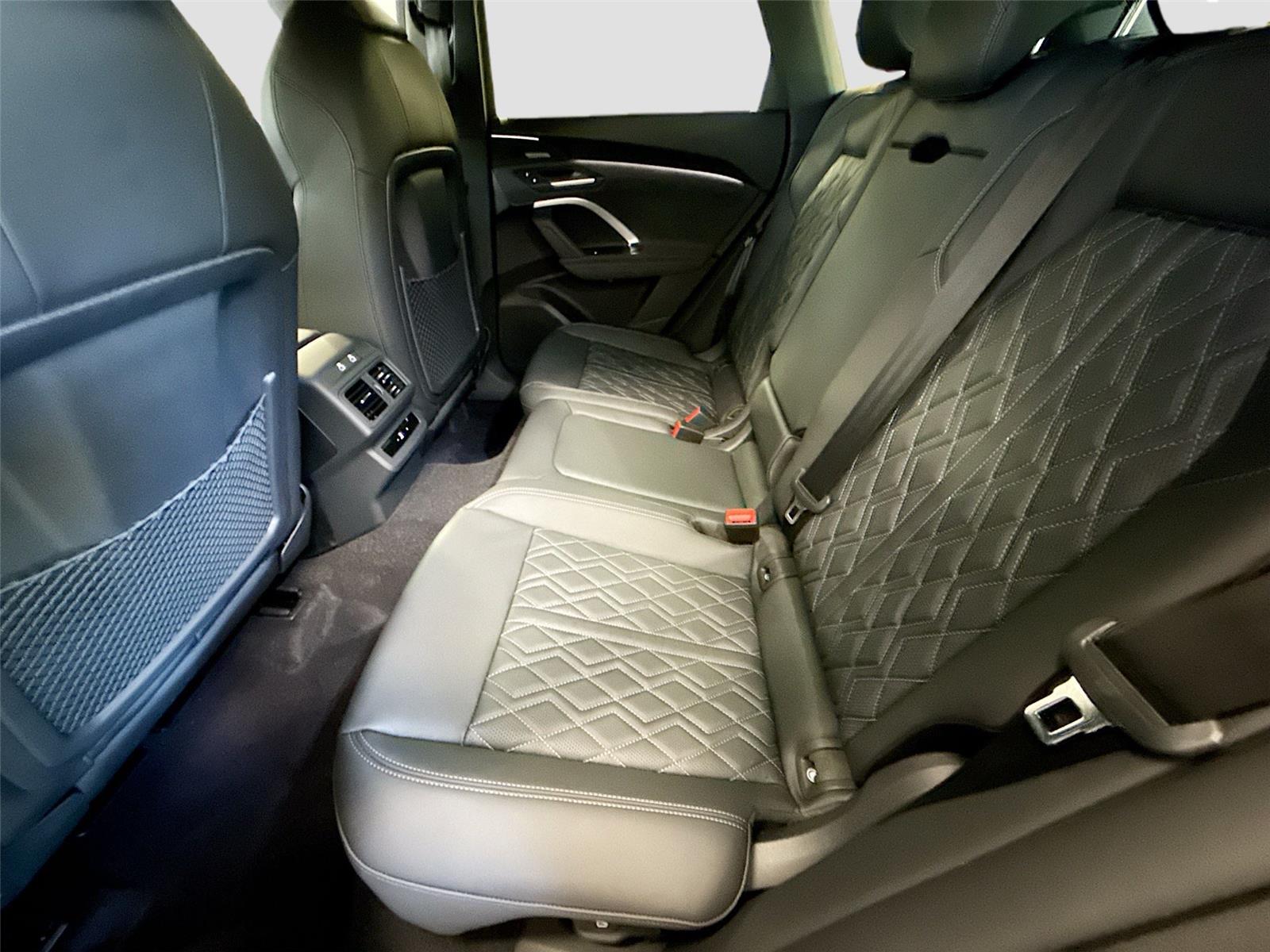 2026 Audi SQ5 Premium Plus